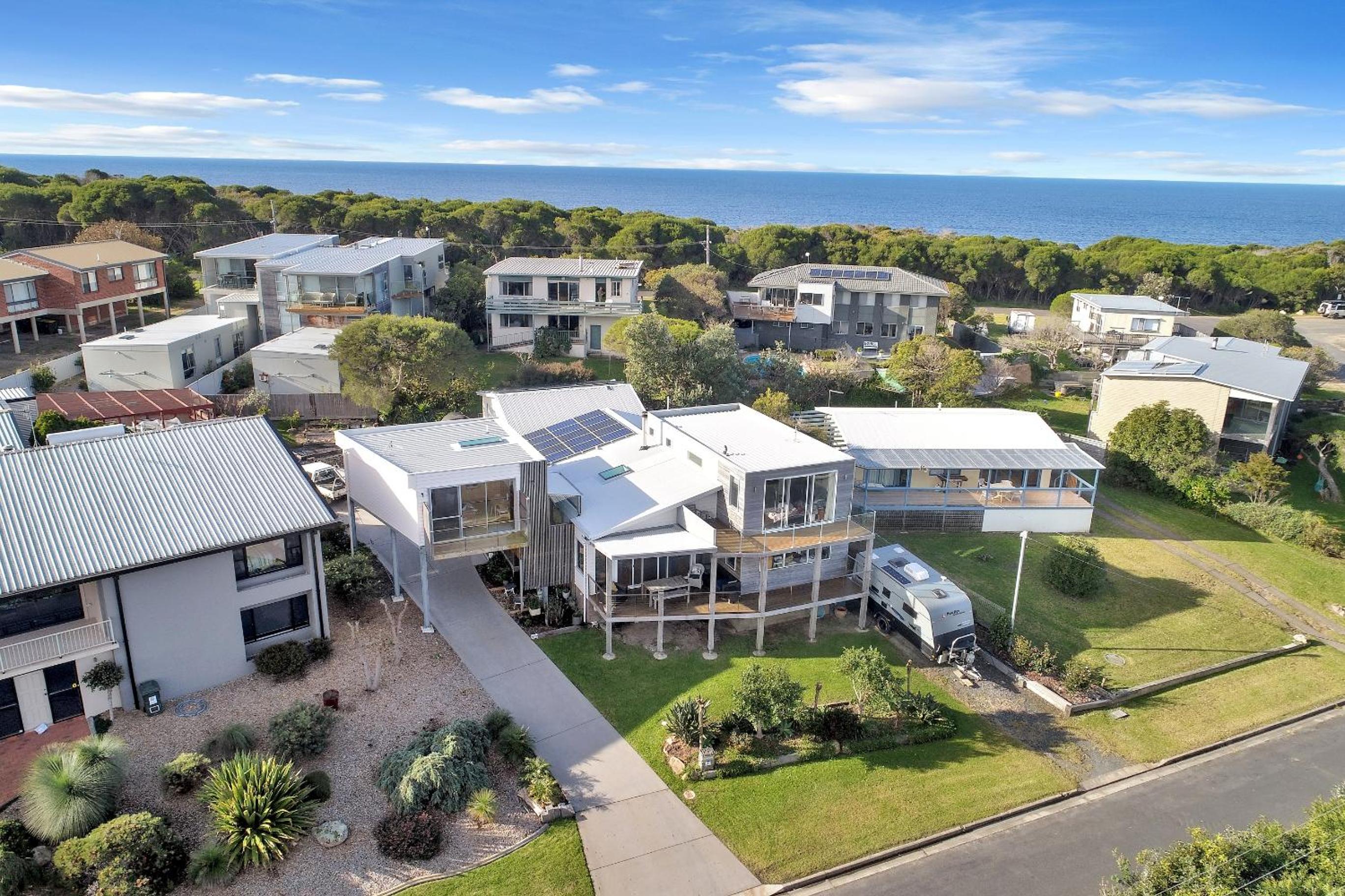 Sea Change and Studio on Tasman