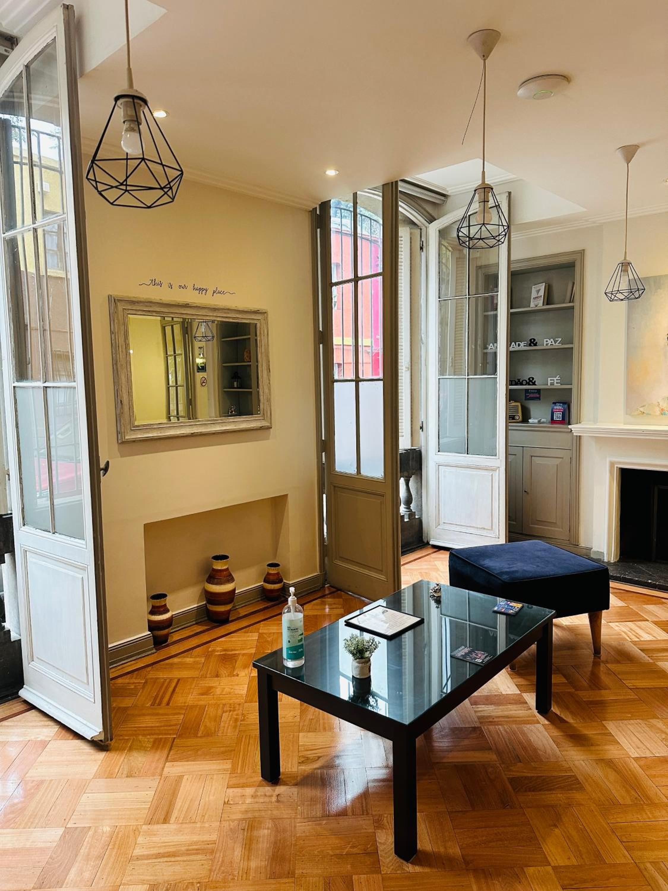 MAKTVB BRASIL GuestHouse Hostel Boutique en Barrio Brasil