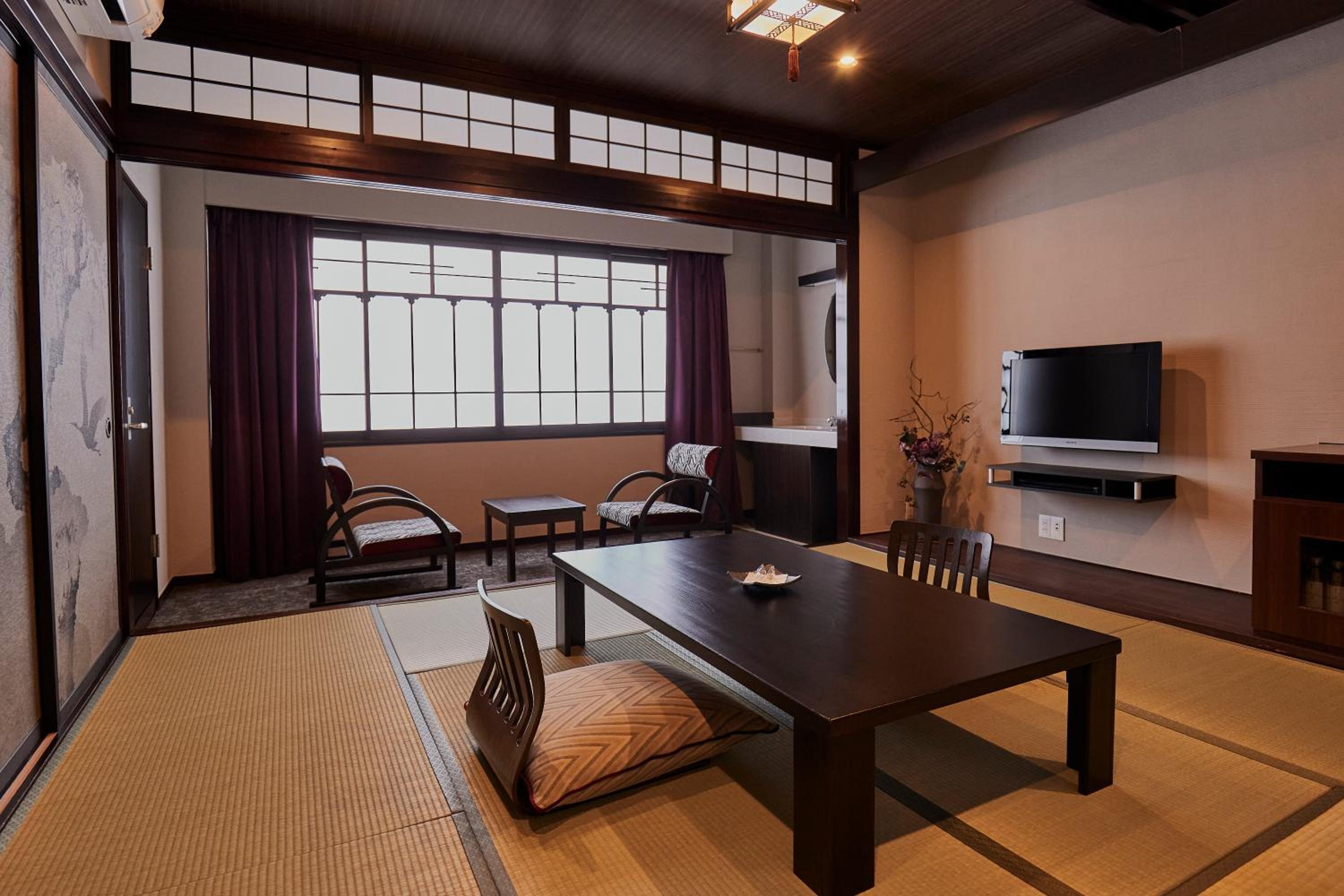 Kamisuwa Onsen Shinyu
