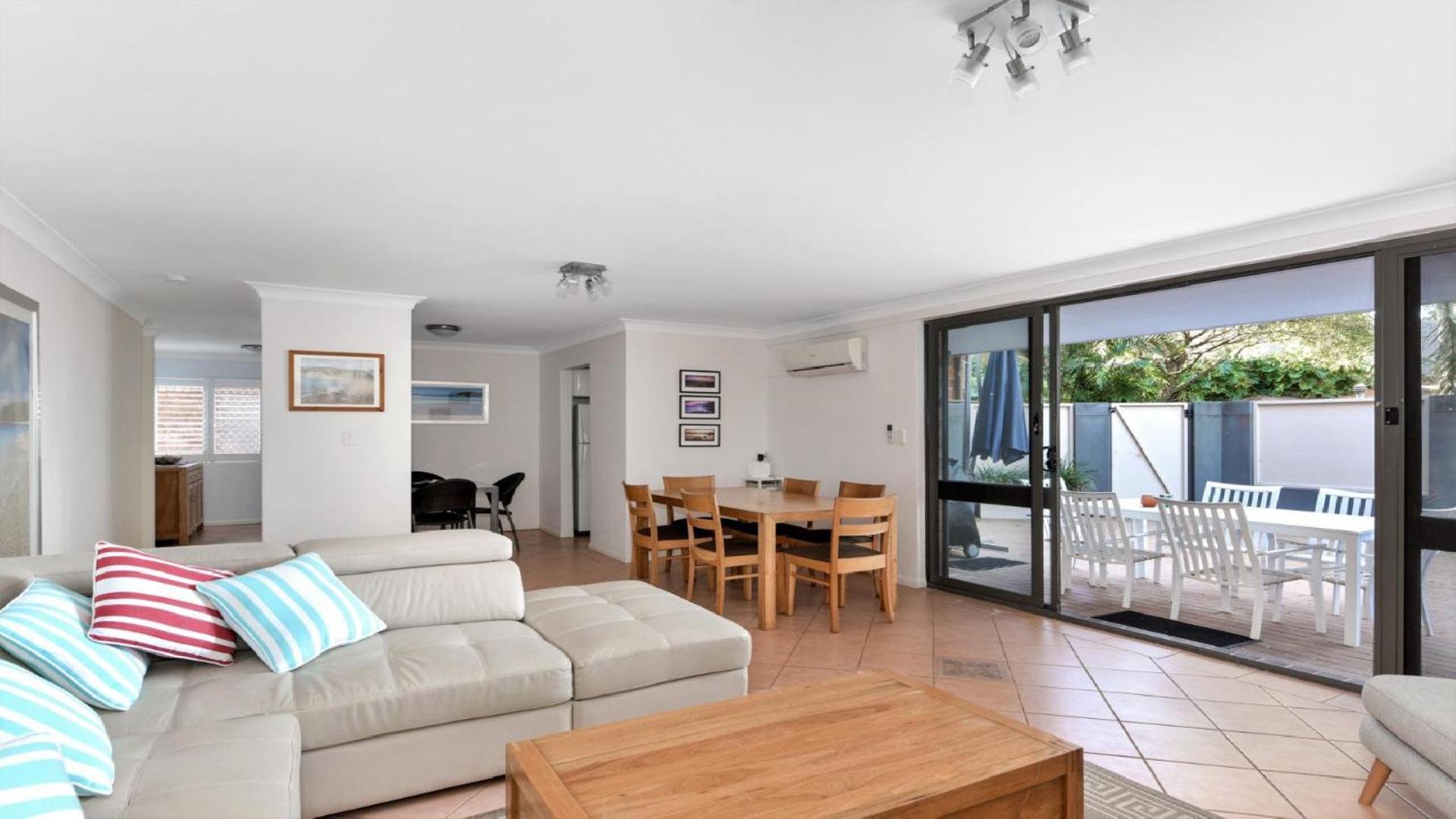 Terrigal Tranquility Pool In Complex, In The Heart Of Terrigal