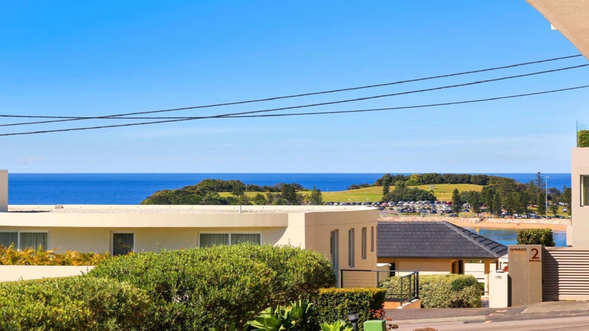Moon Glow Views, Short Walk To Beach Accom Holidays