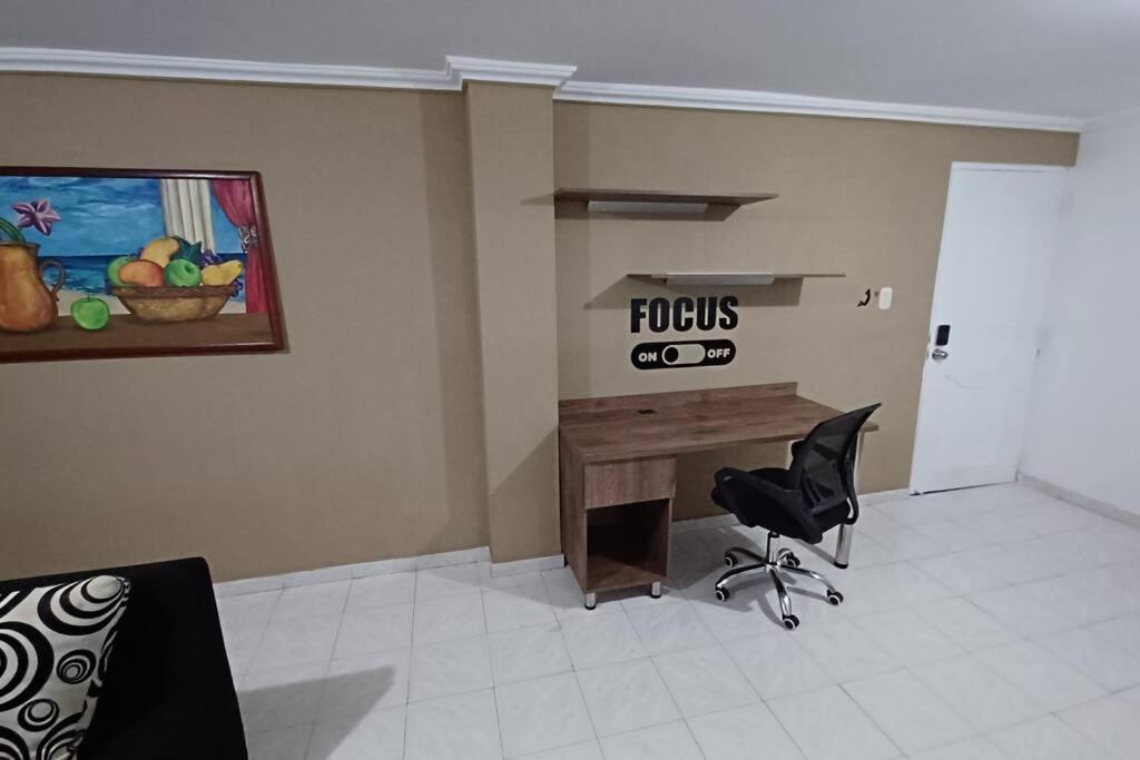 RH04 Espectacular apto edificio frente a la playa, 2 habitaciones, bien iluminado y espacioso - Property Image 7