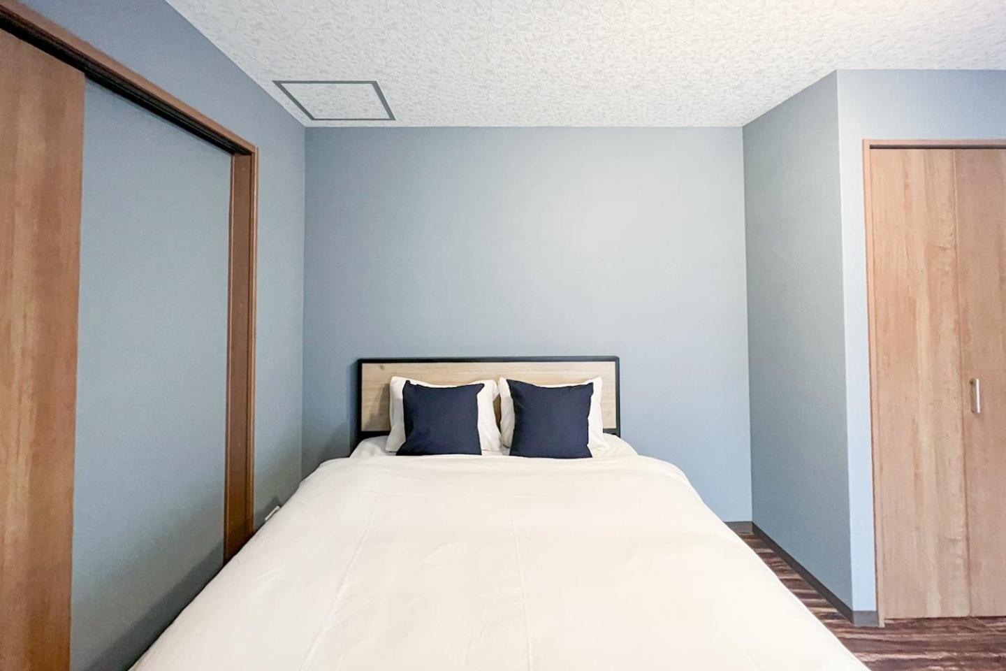 Osaka house sinkan