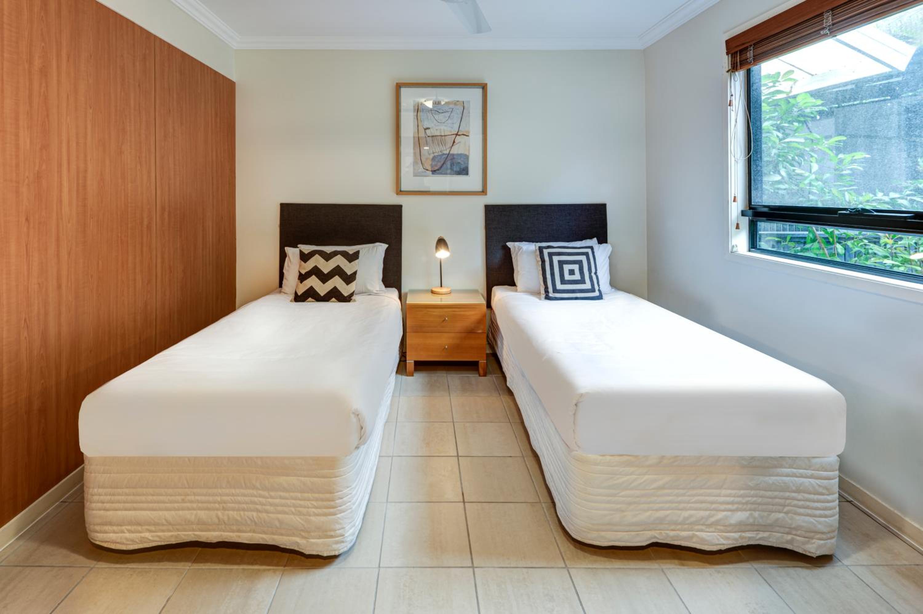 Oasis Apartments on Hamilton Island by HIHA