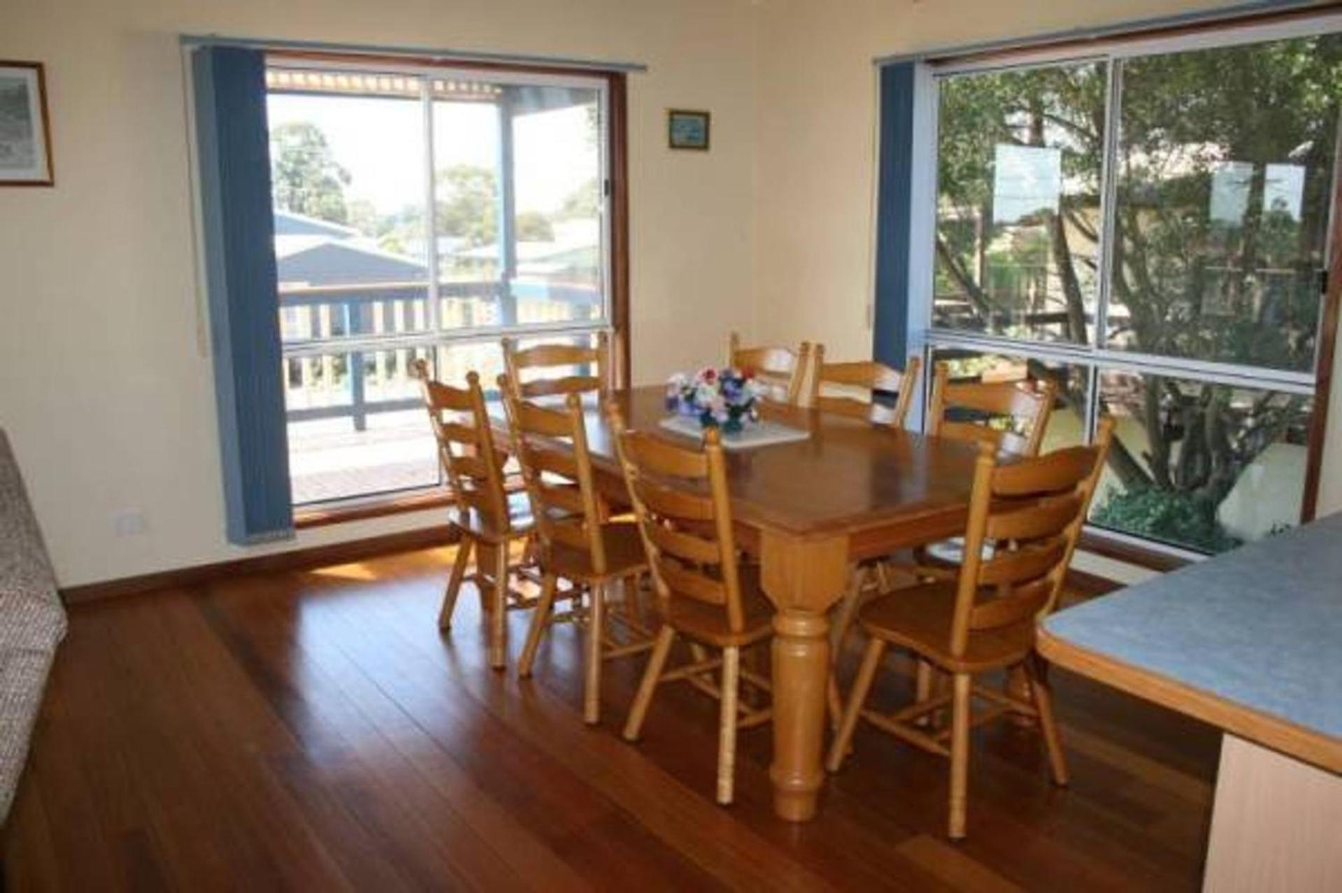 Sunny Stays on Yarramundi