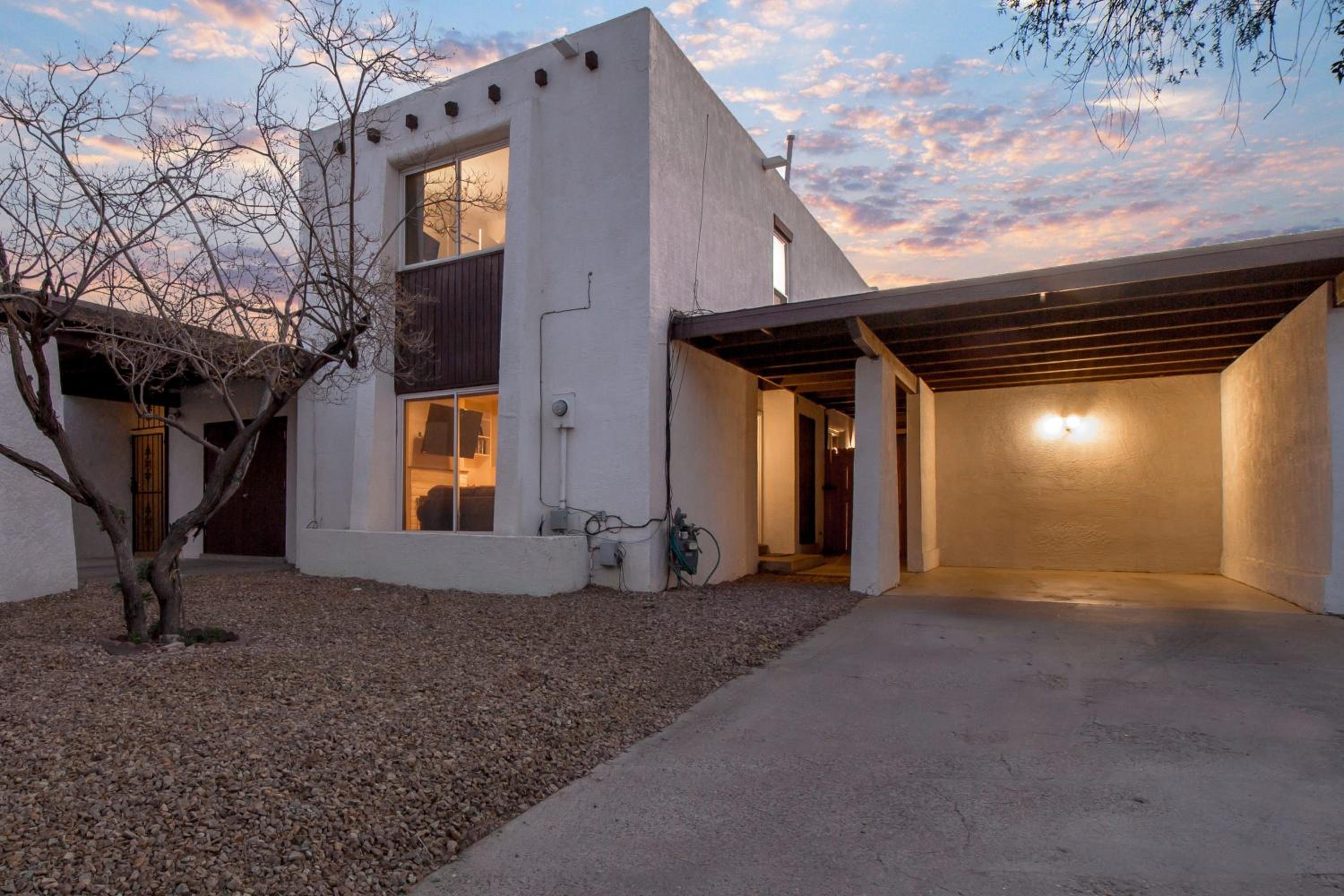 The Villa - An Irvie Home