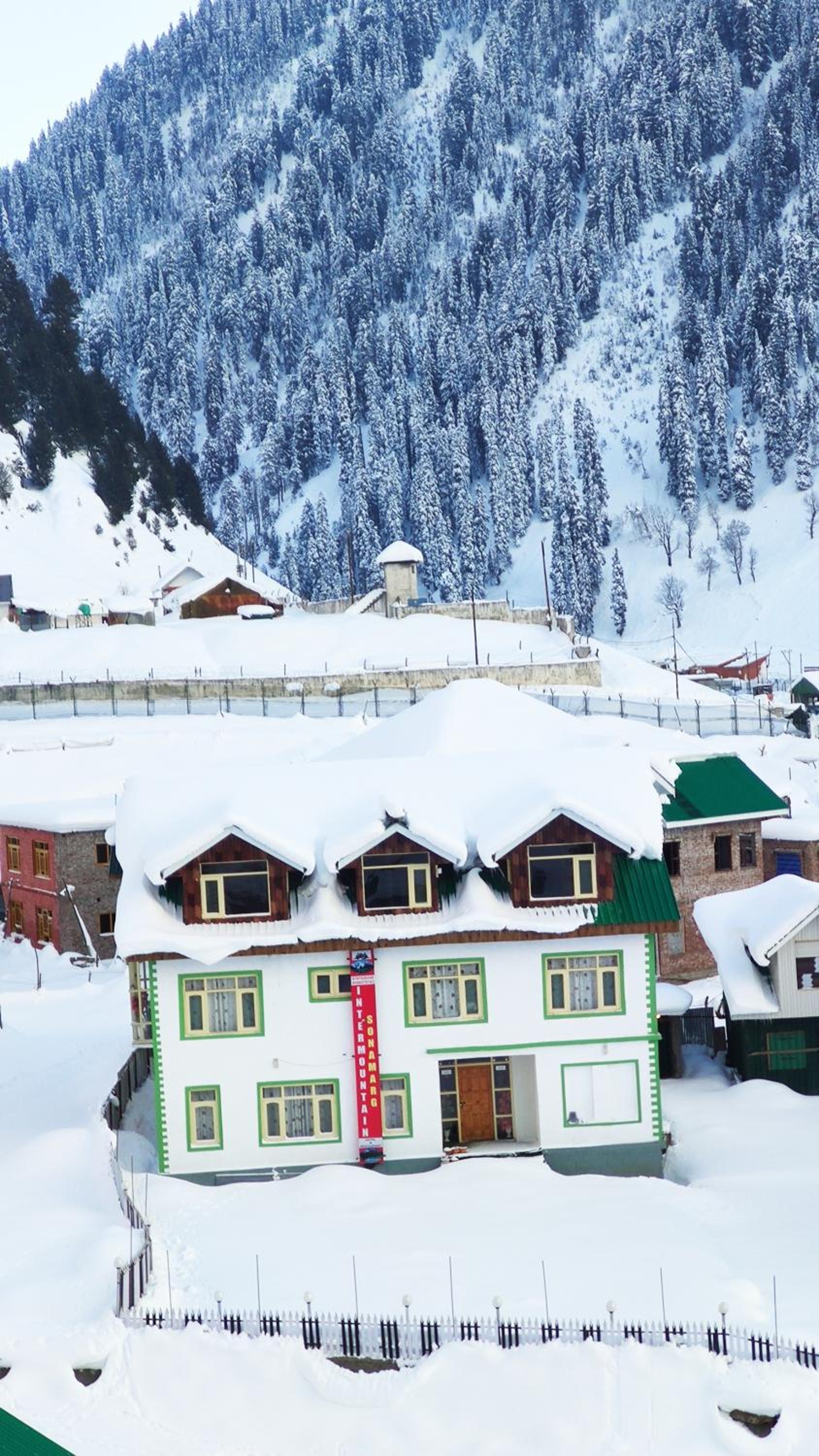 Hotel Intermountain Sonamarg