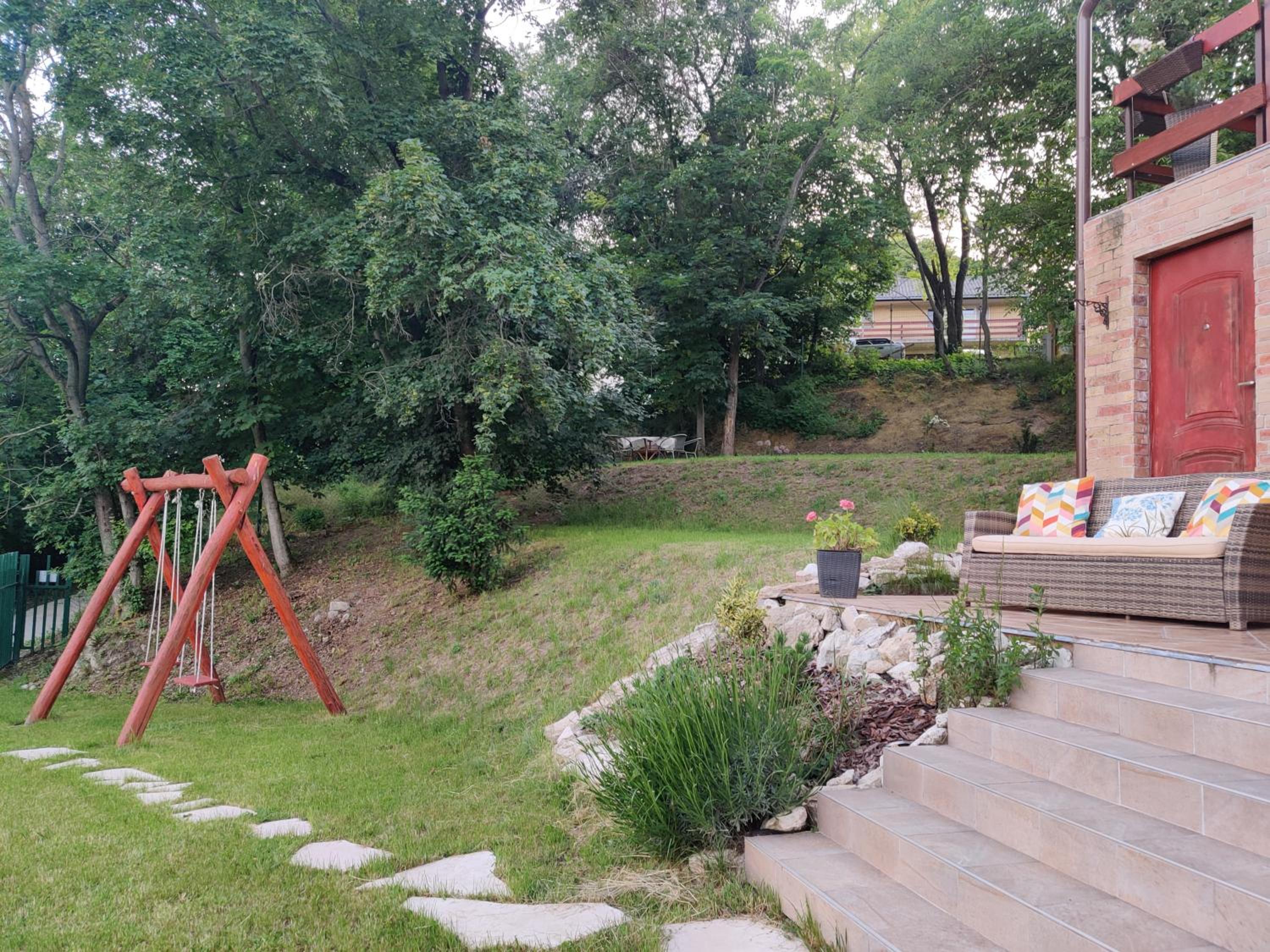 Photo 38