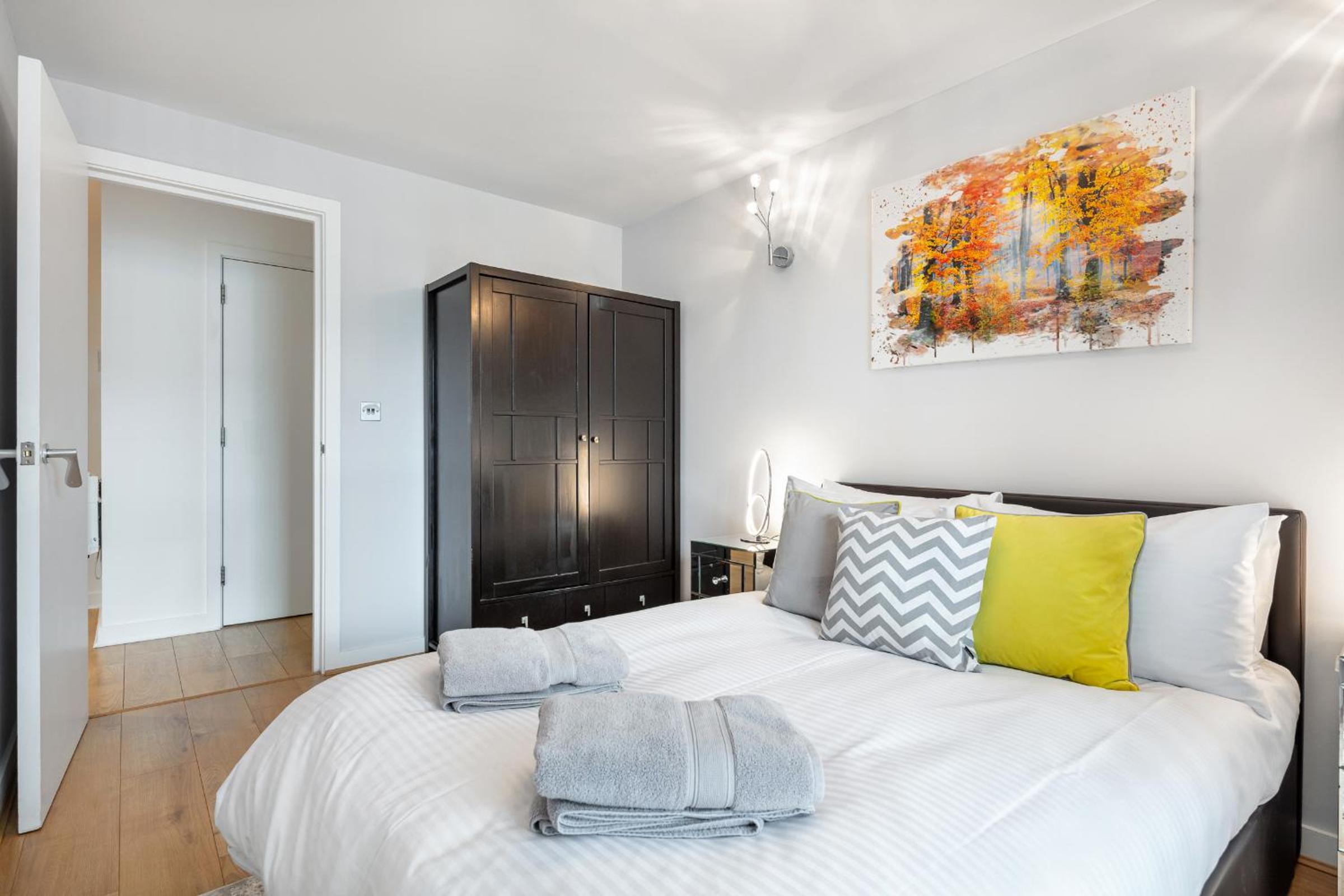 Stunning Apartment with Underground parking!