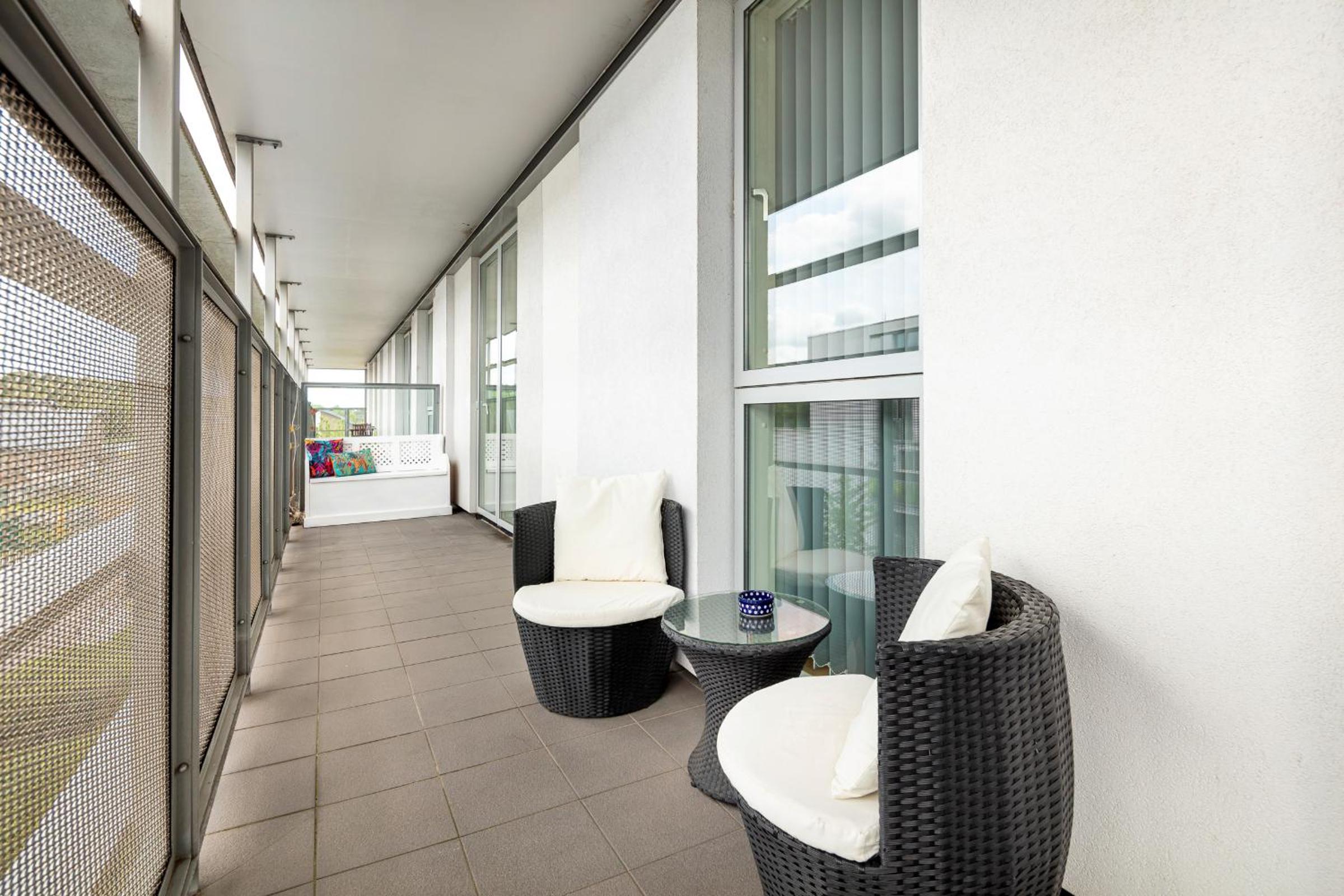 Stunning Apartment with Underground parking!