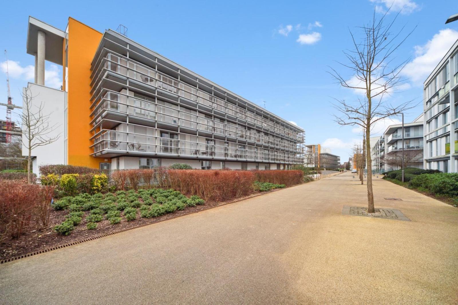 Stunning Apartment with Underground parking!
