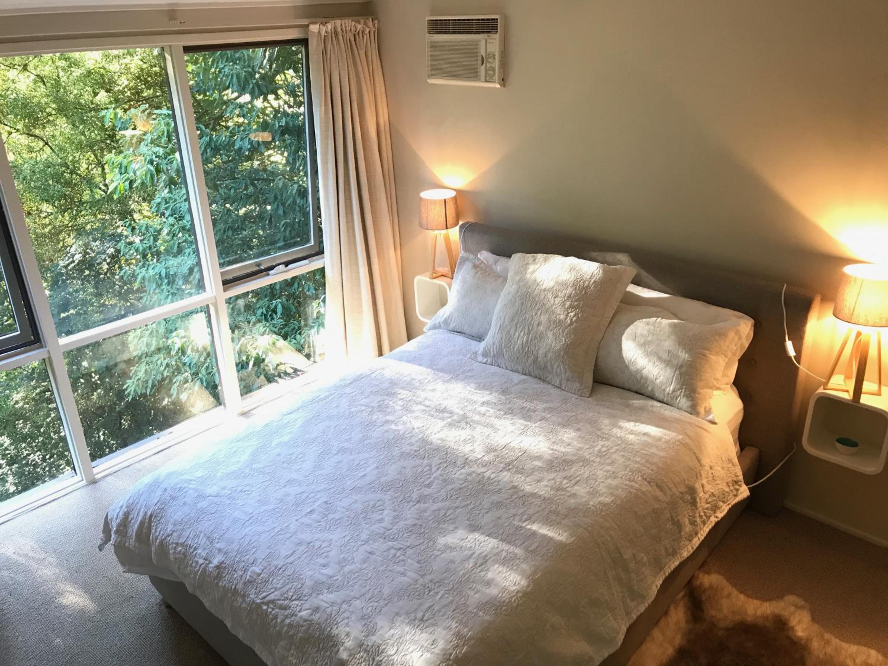 Sassafras Treehouse Private home in the Dandenong Ranges, Victoria