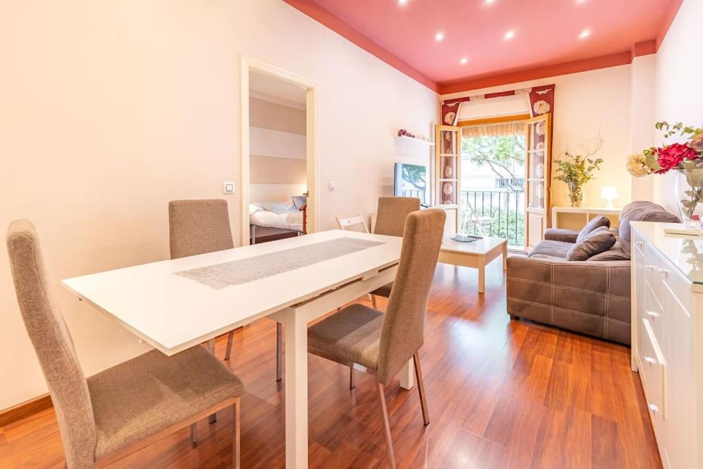 Justino Triana Suite By Valcambre