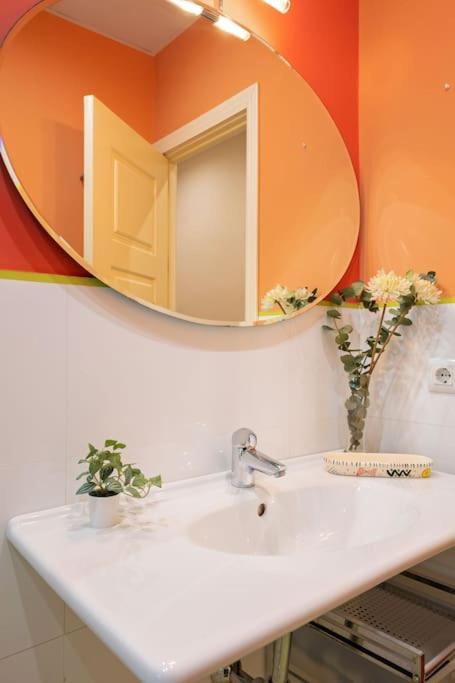Justino Triana Suite By Valcambre