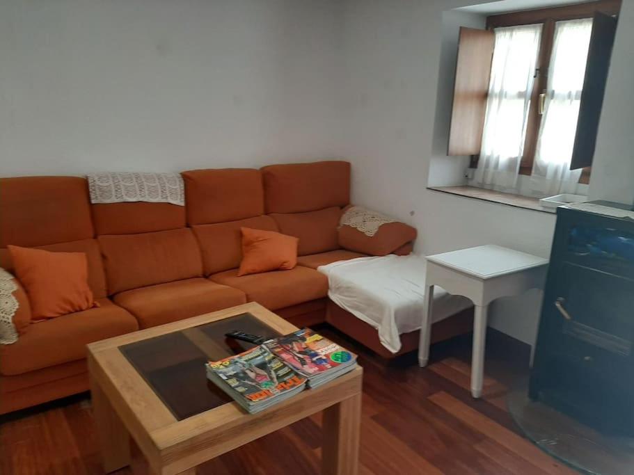 La casa de Arantza con jardin y wifi view 4