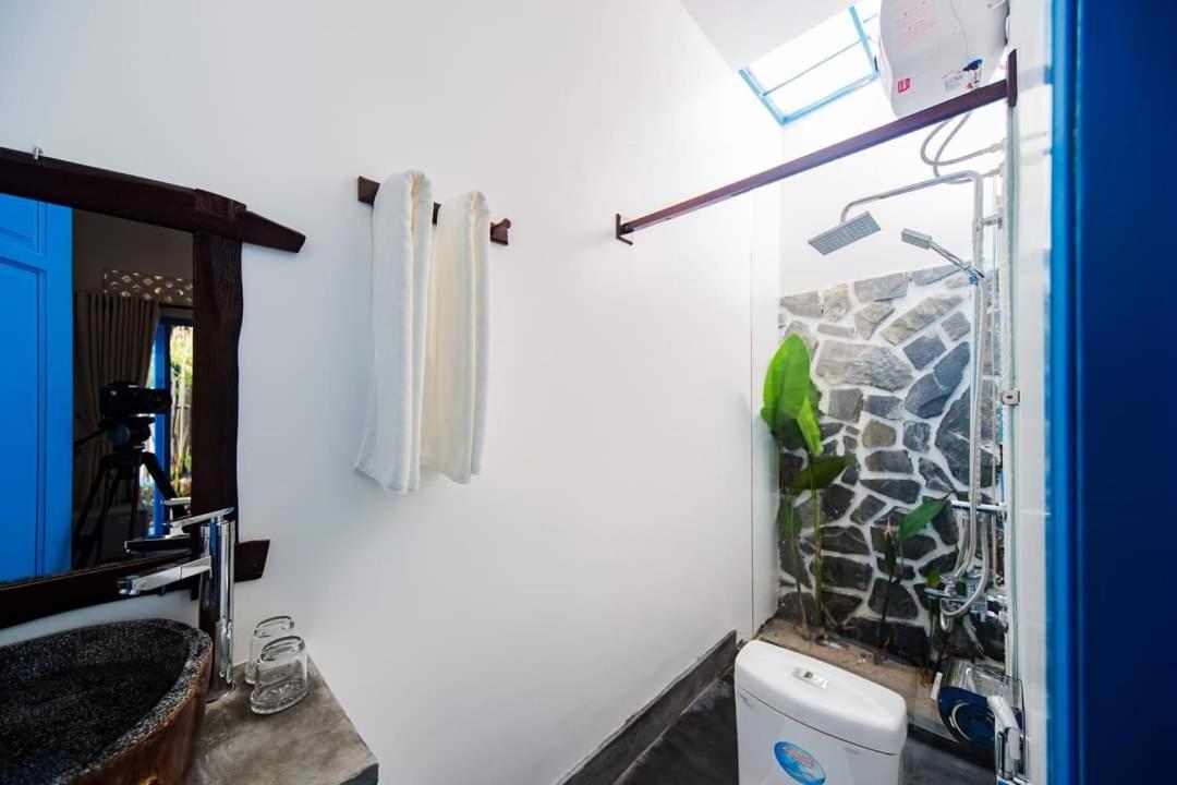 Cashew Tree Bungalow