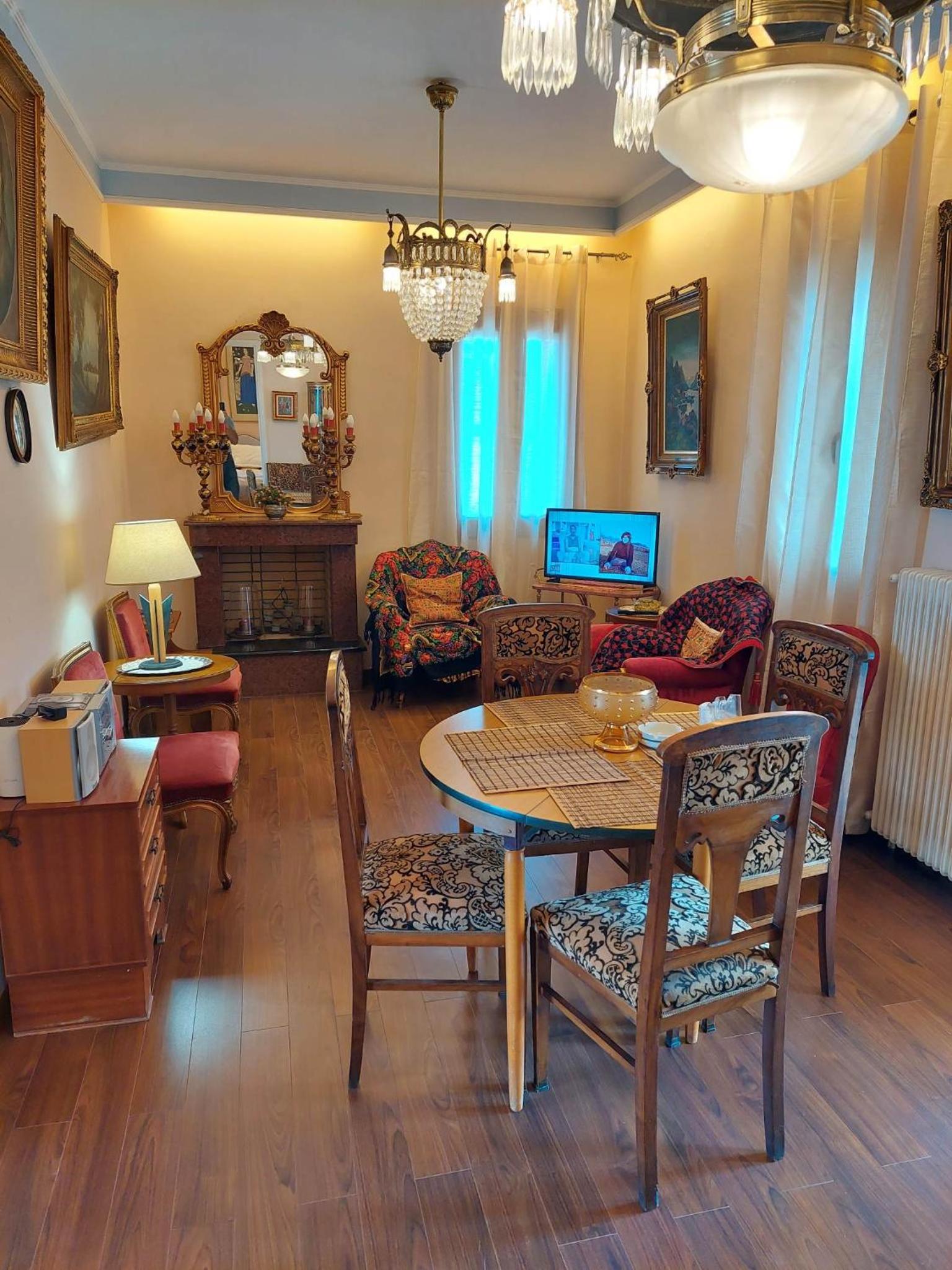 Kalypso Home F