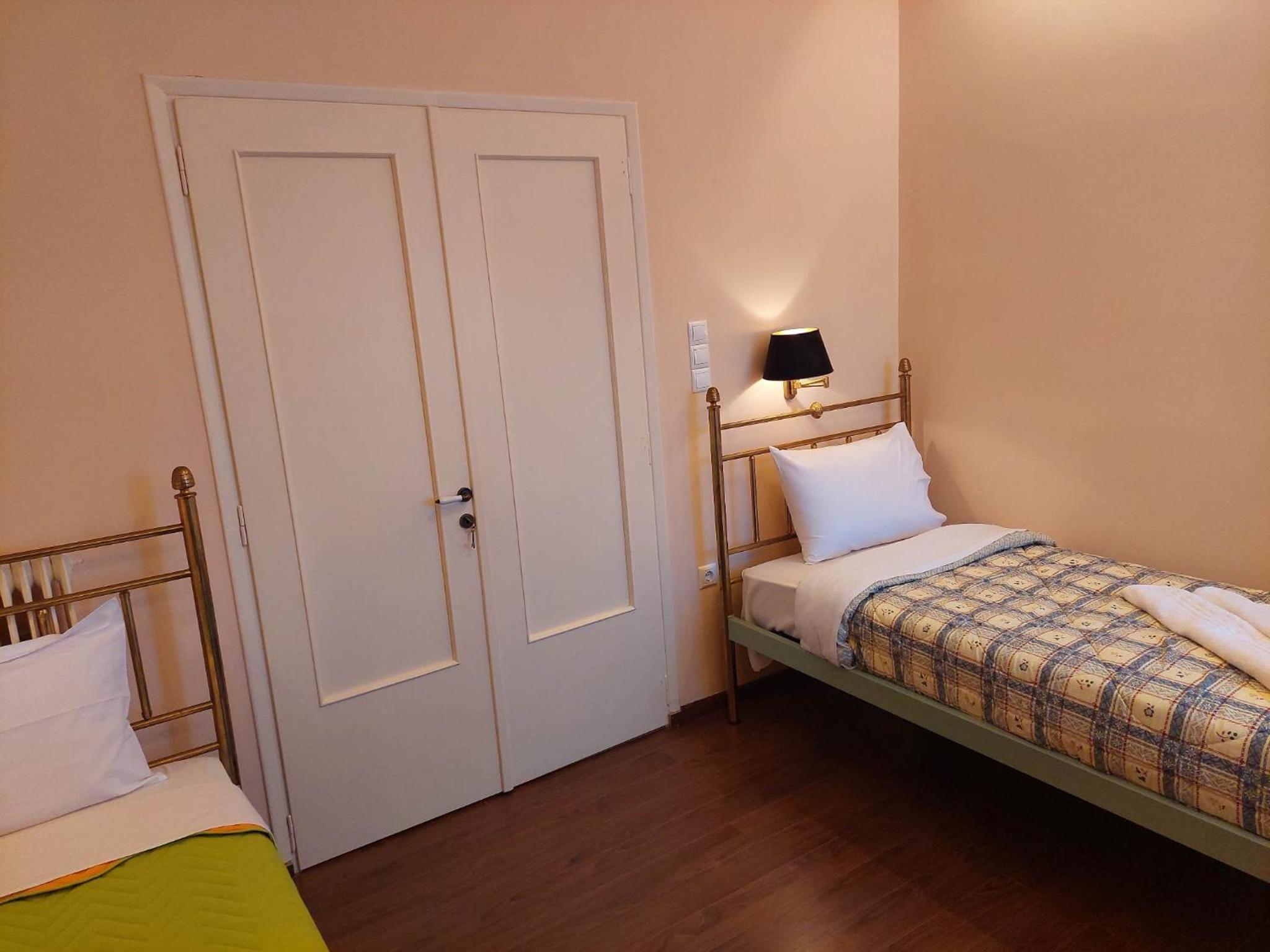 Kalypso Home F