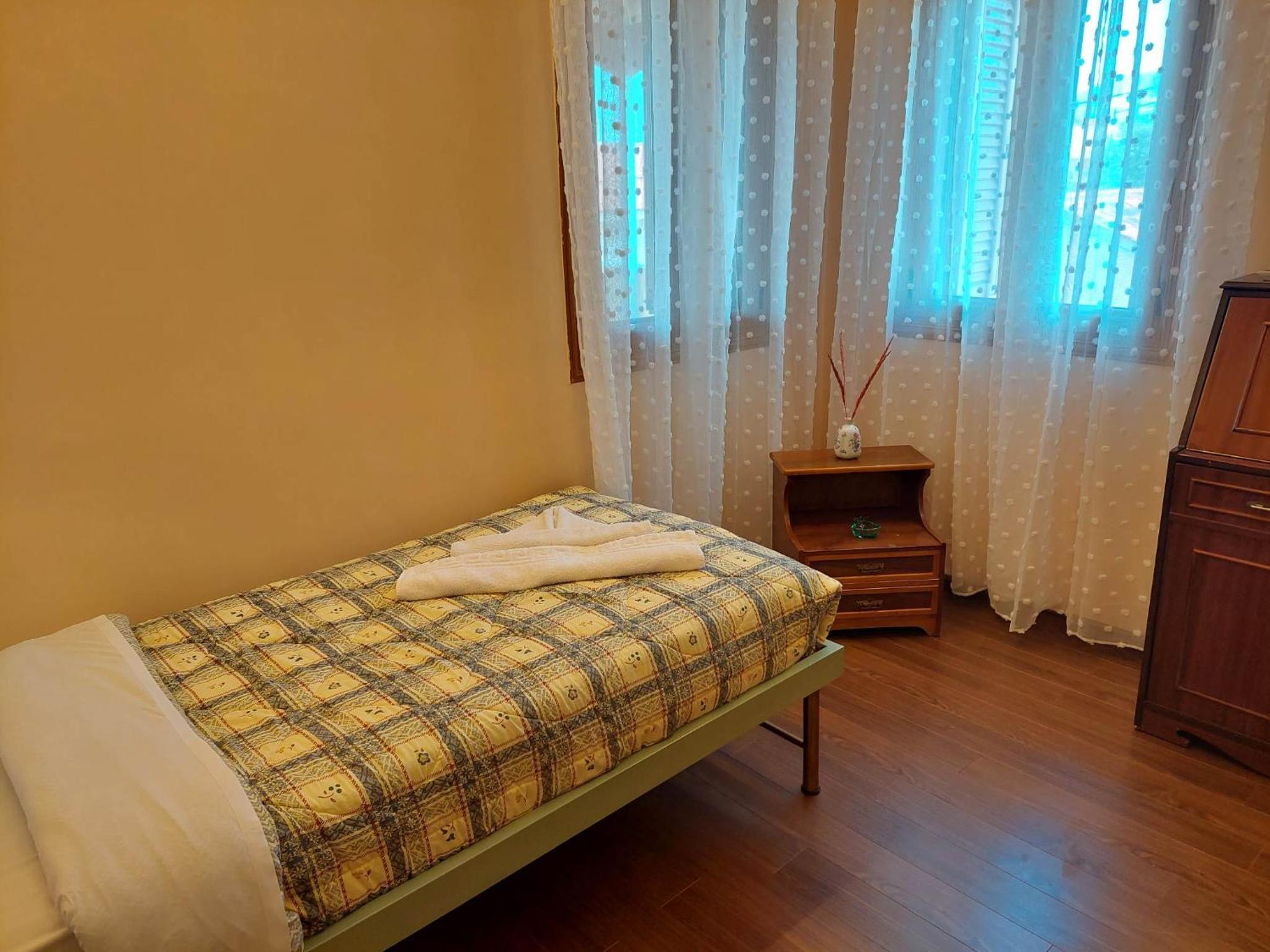 Kalypso Home F