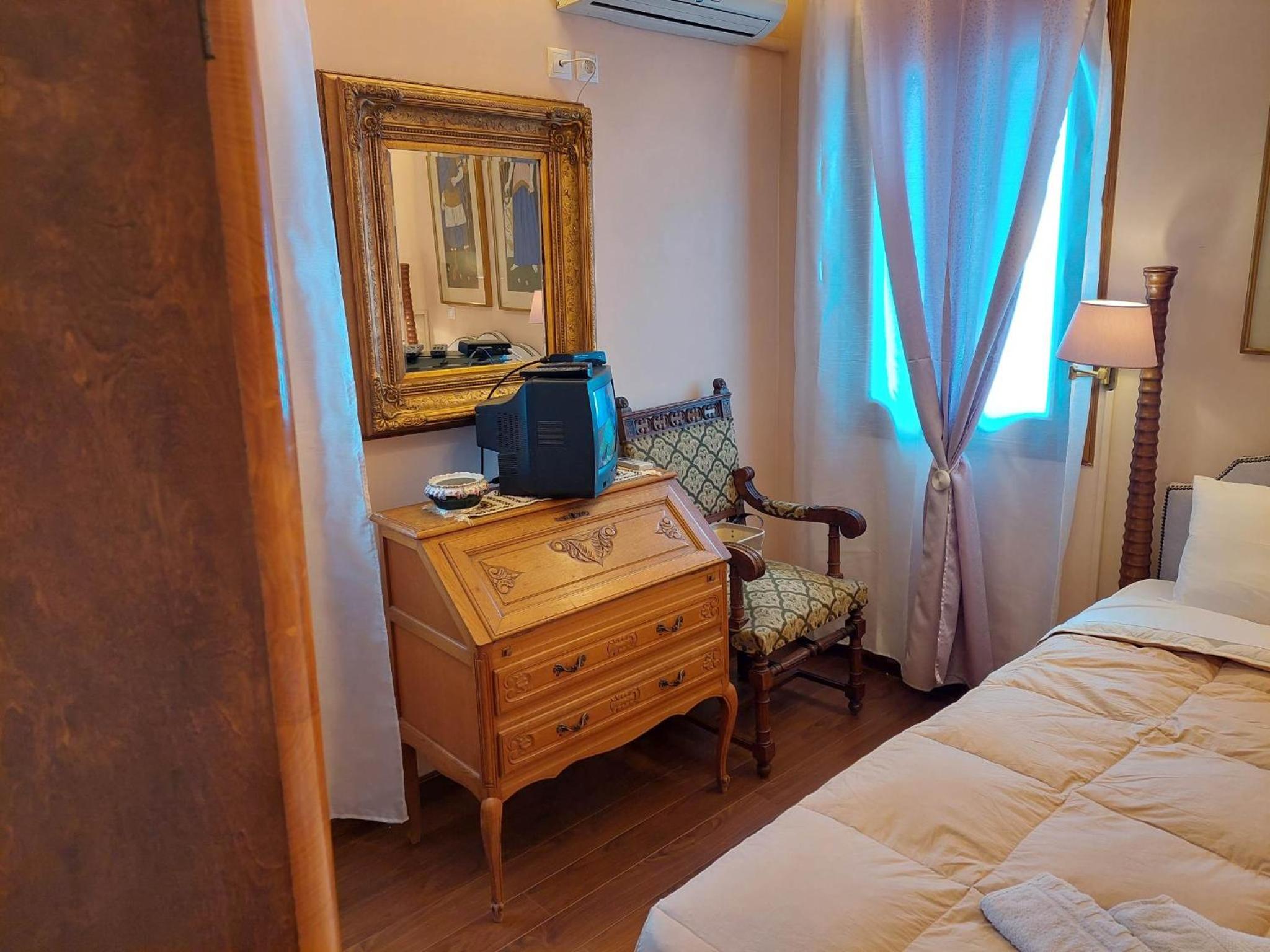 Kalypso Home F