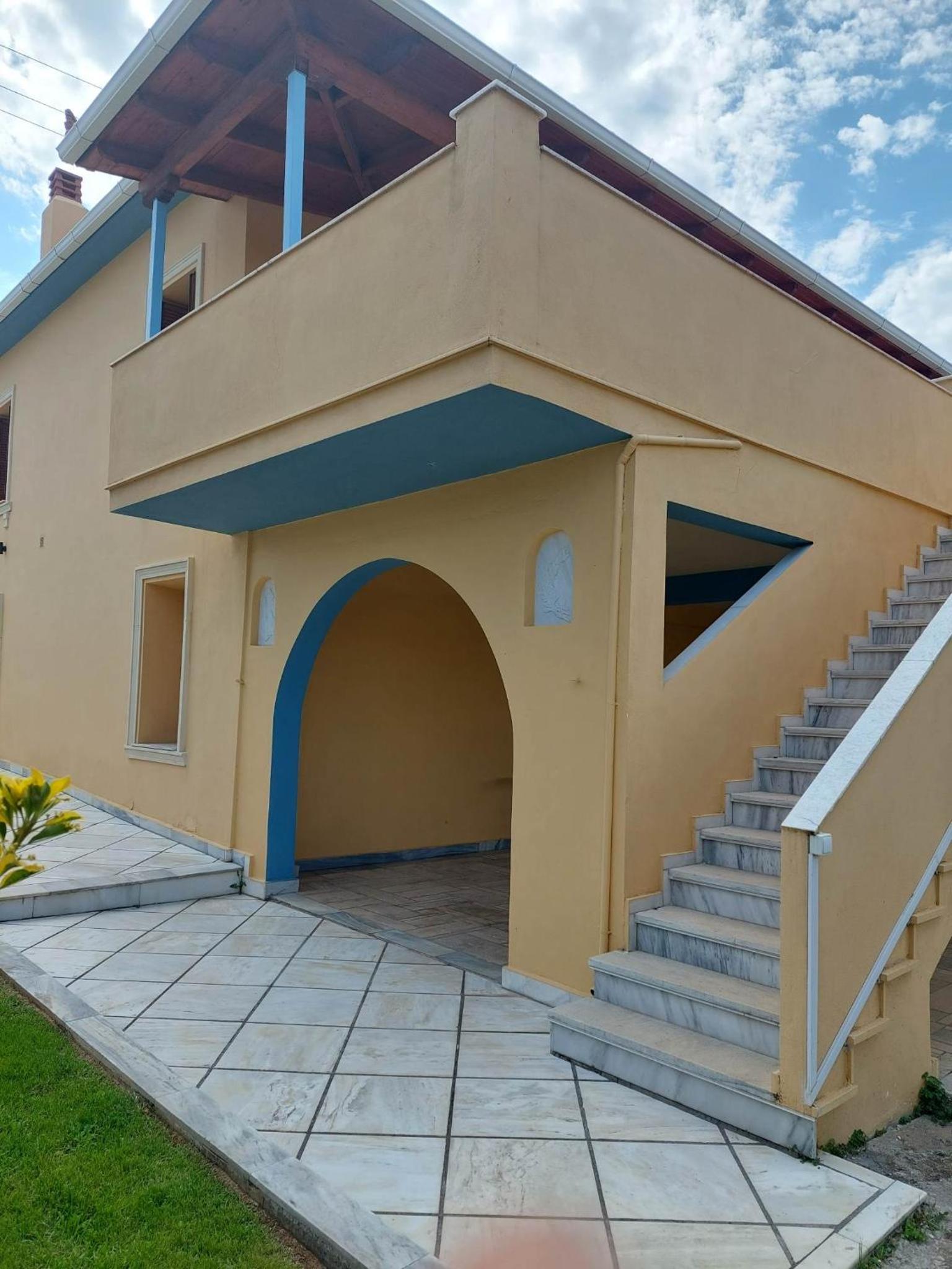 Kalypso Home F