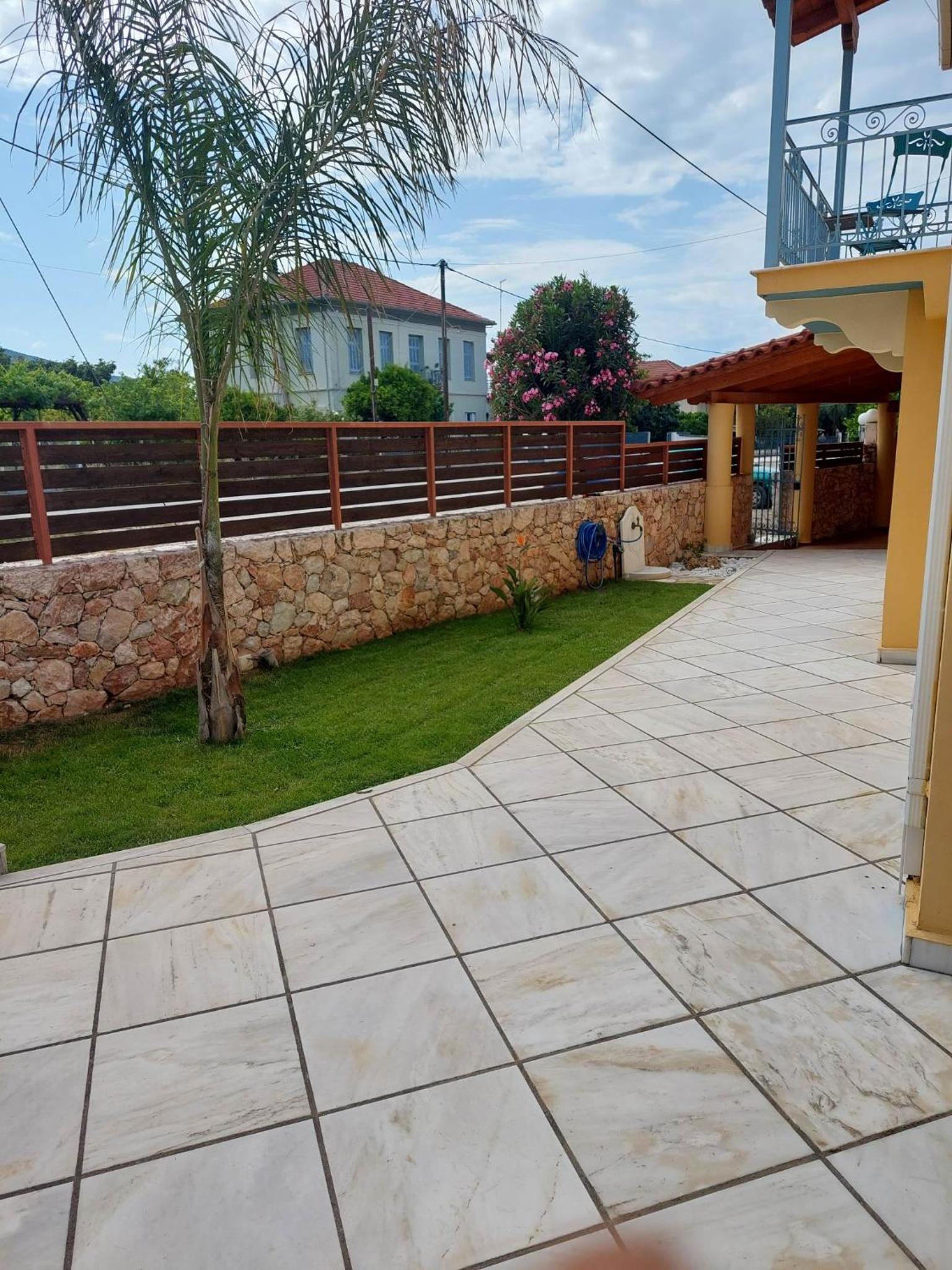 Kalypso Home F
