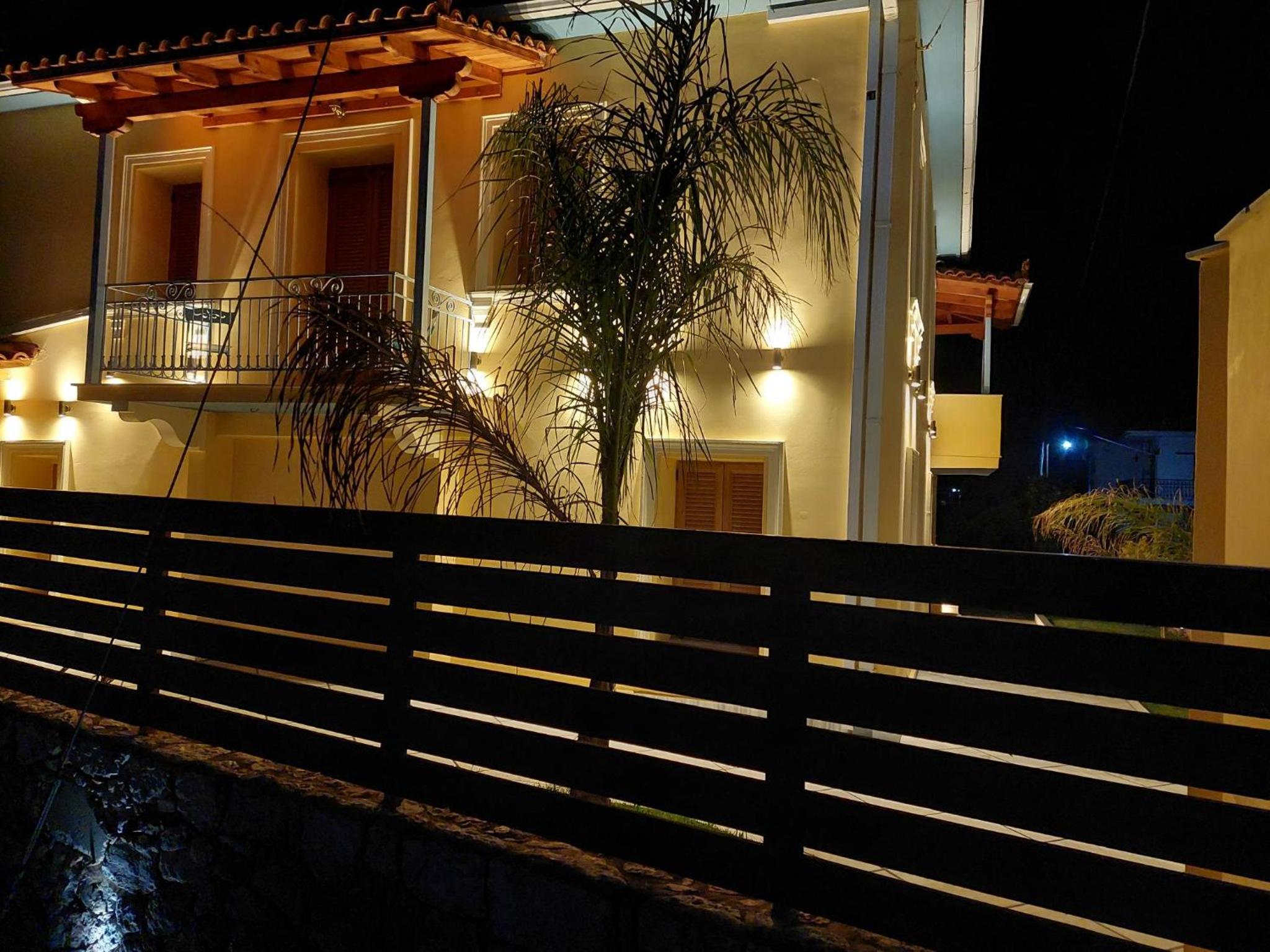 Kalypso Home F