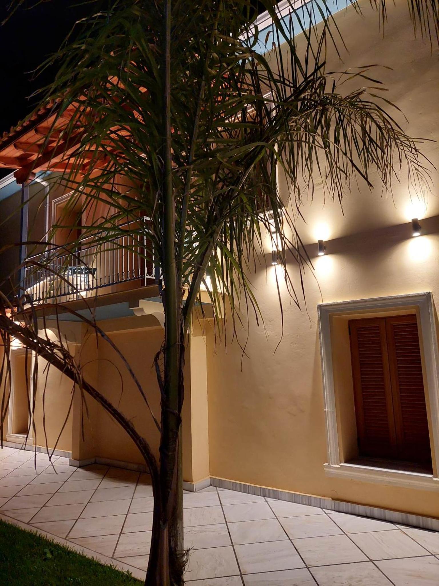 Kalypso Home F