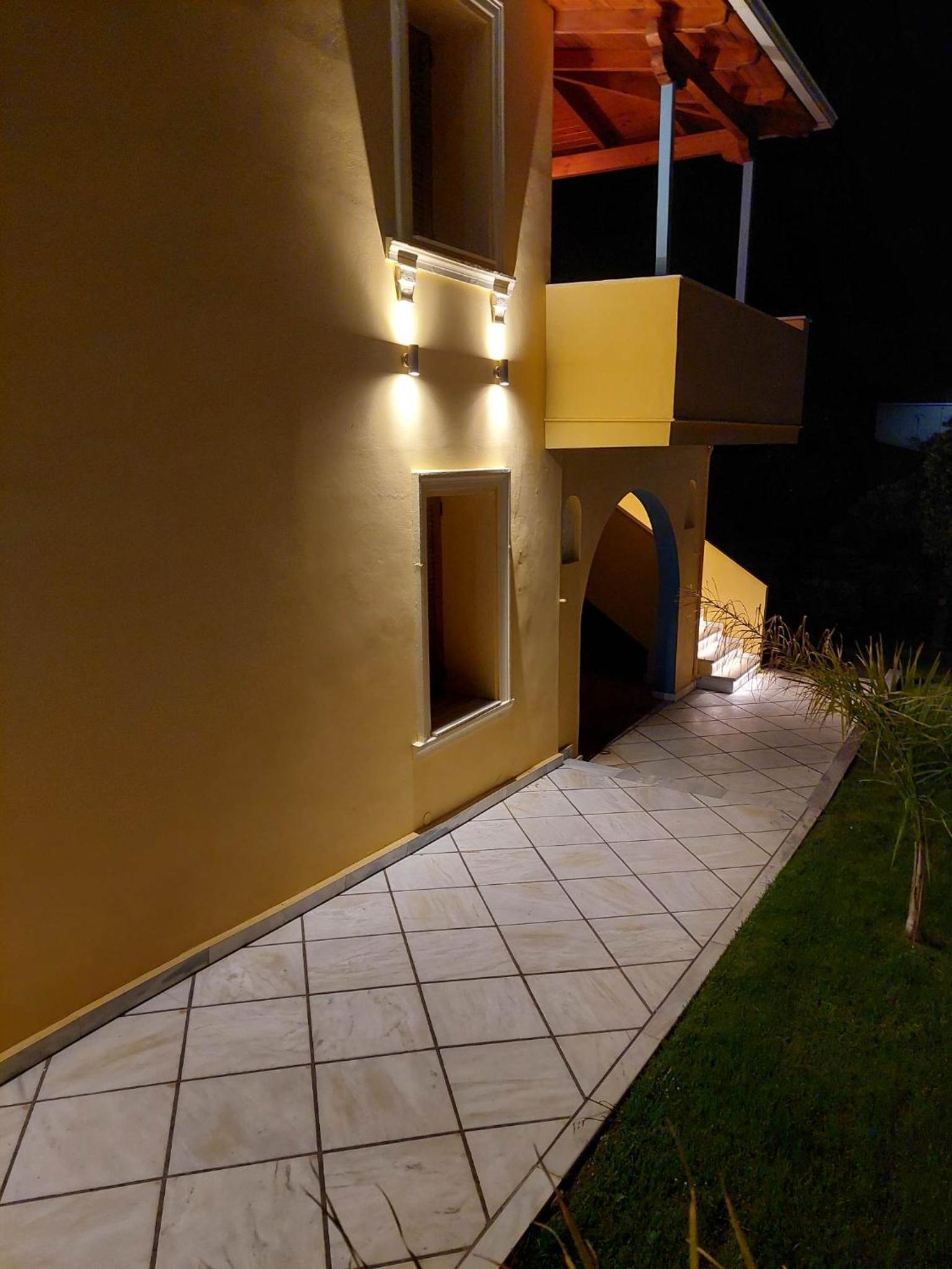 Kalypso Home F