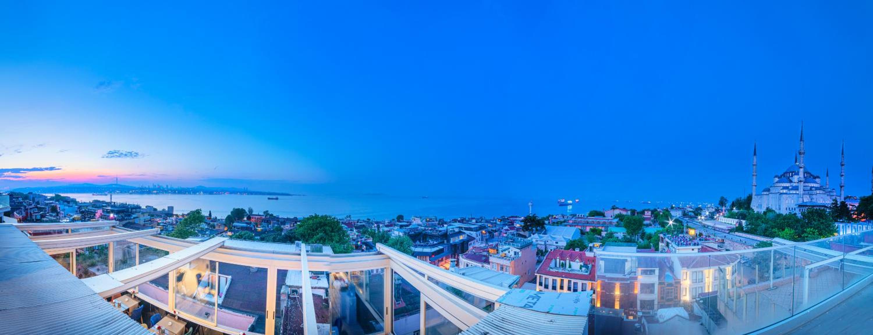 Eastanbul Suitleri - Image 123