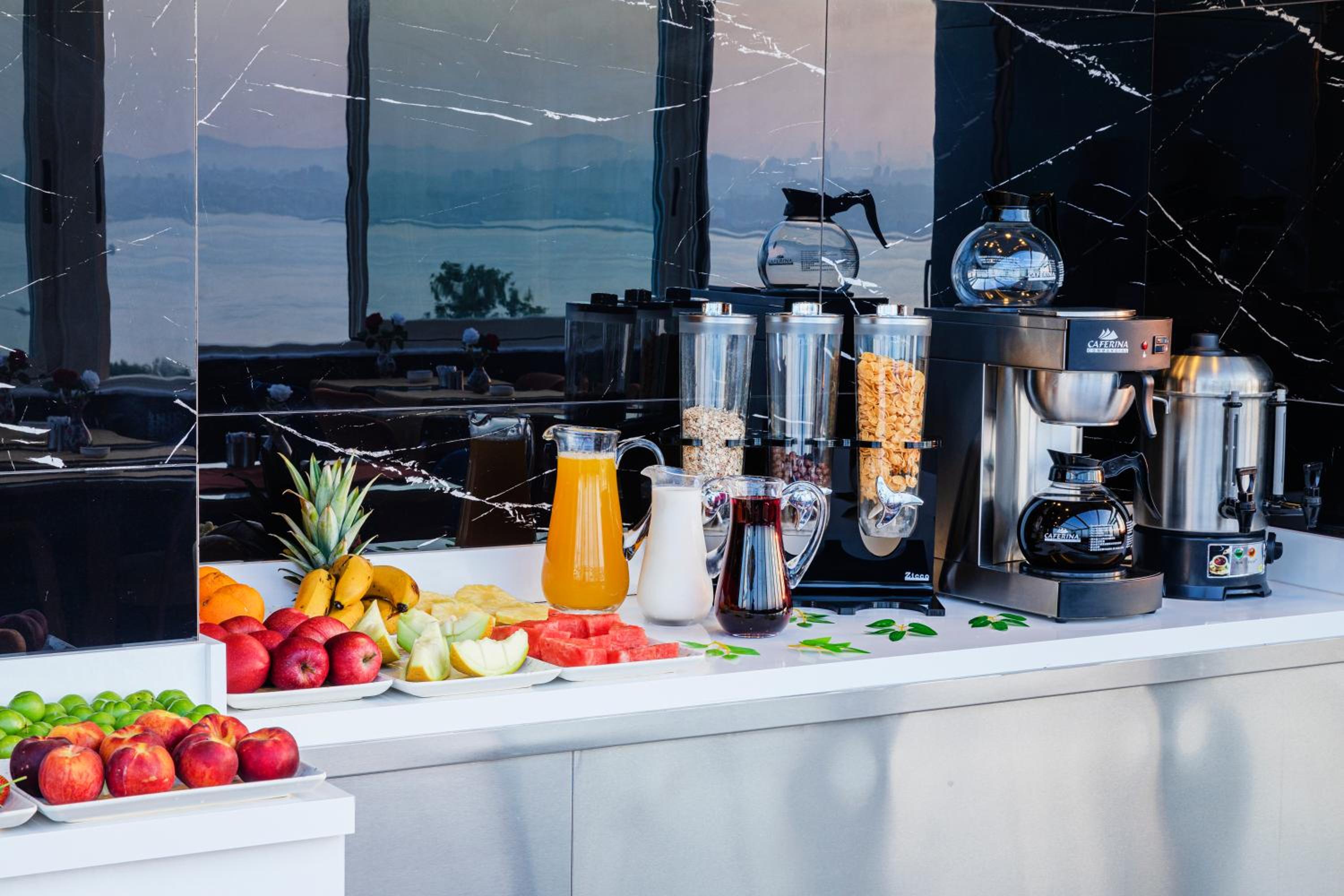 Eastanbul Suitleri - Image 125