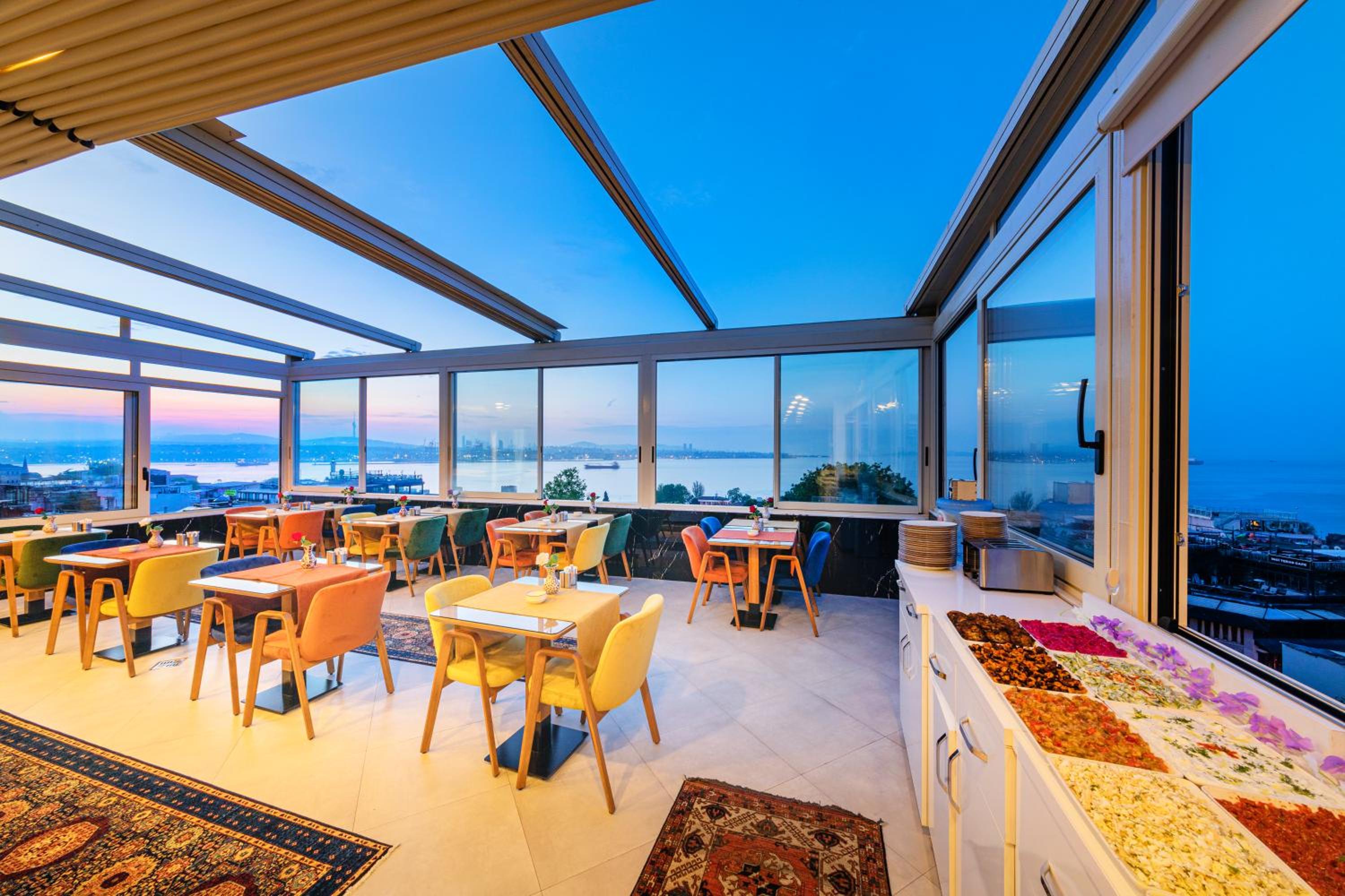 Eastanbul Suitleri - Image 135