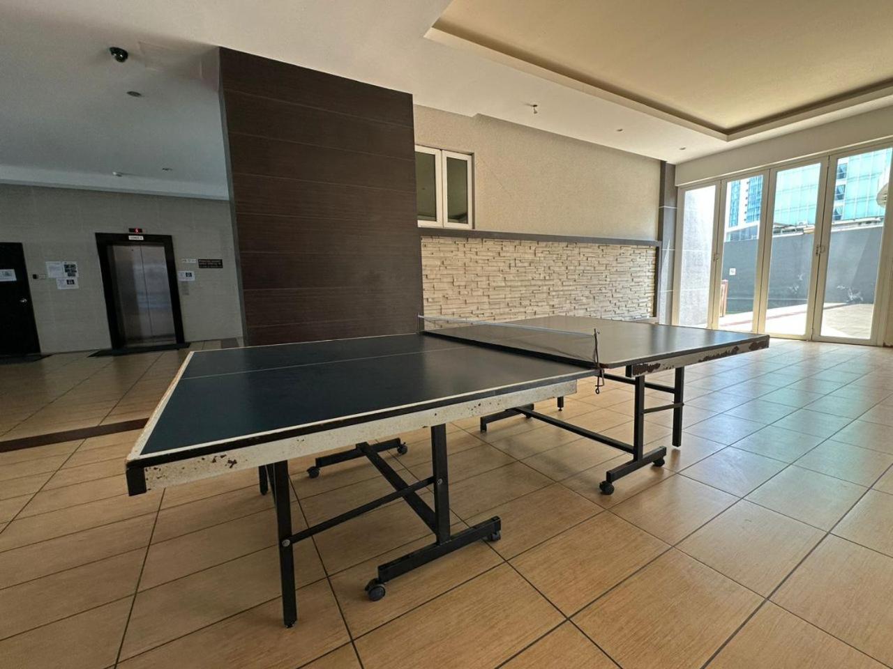KSL 2Bedroom with WiFi Netflix 58 inch TV high floor balcony