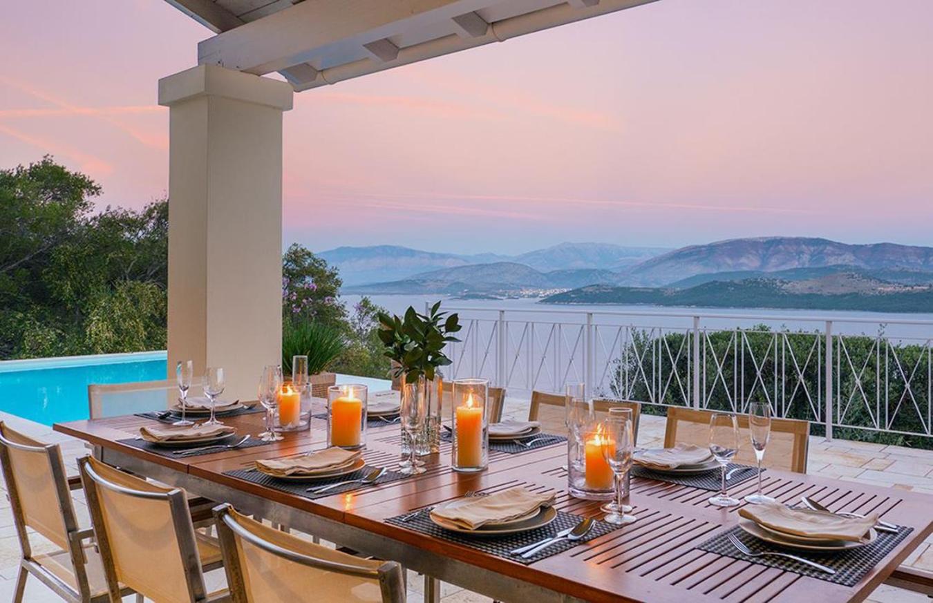 Omolos House