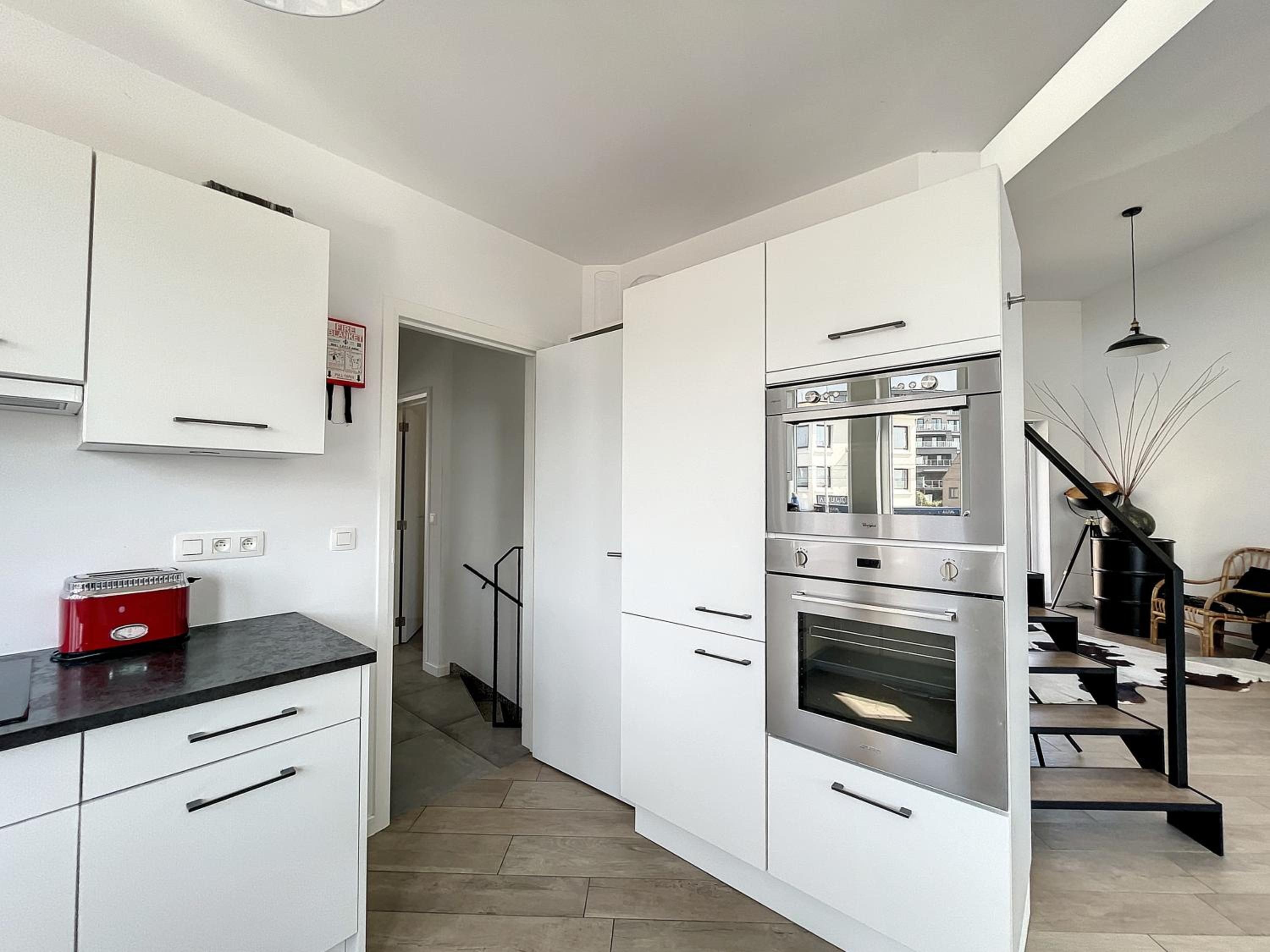 Villa SeaShell - Luxurious renovated gas station