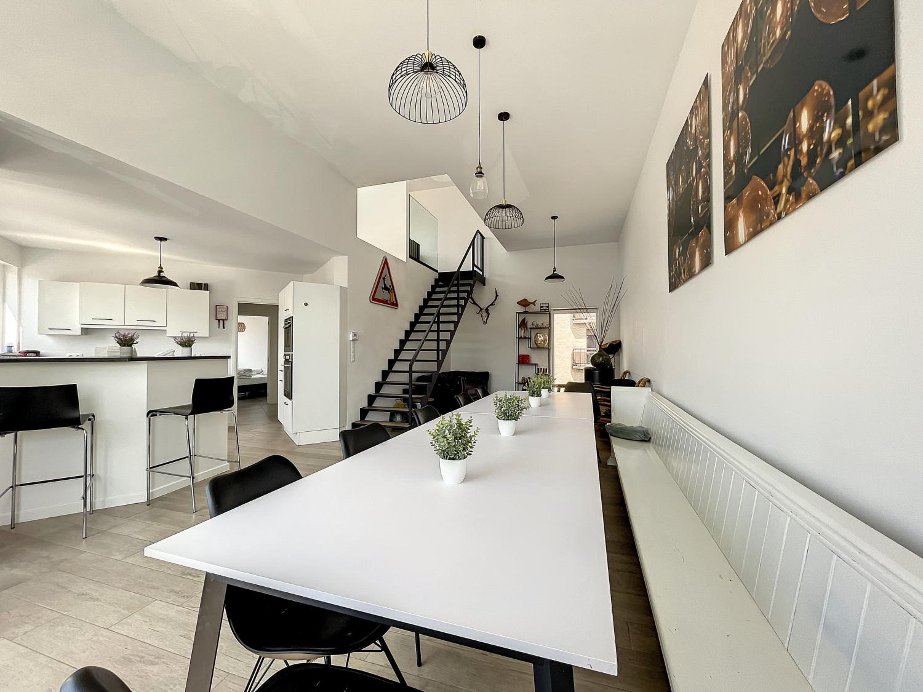 Villa SeaShell - Luxurious renovated gas station