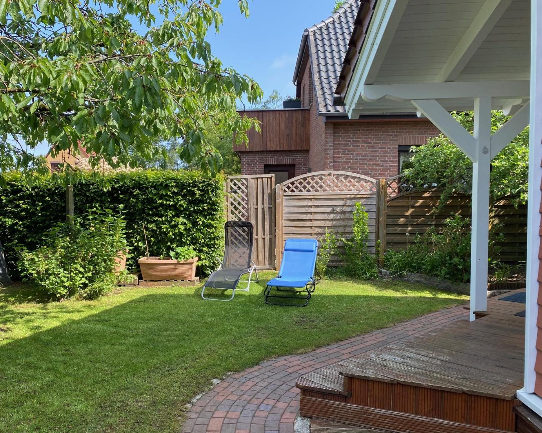 Moderne Ferienwohnung mit Kamin u Garten im EG 100qm Nähe Weser und Golfplatz