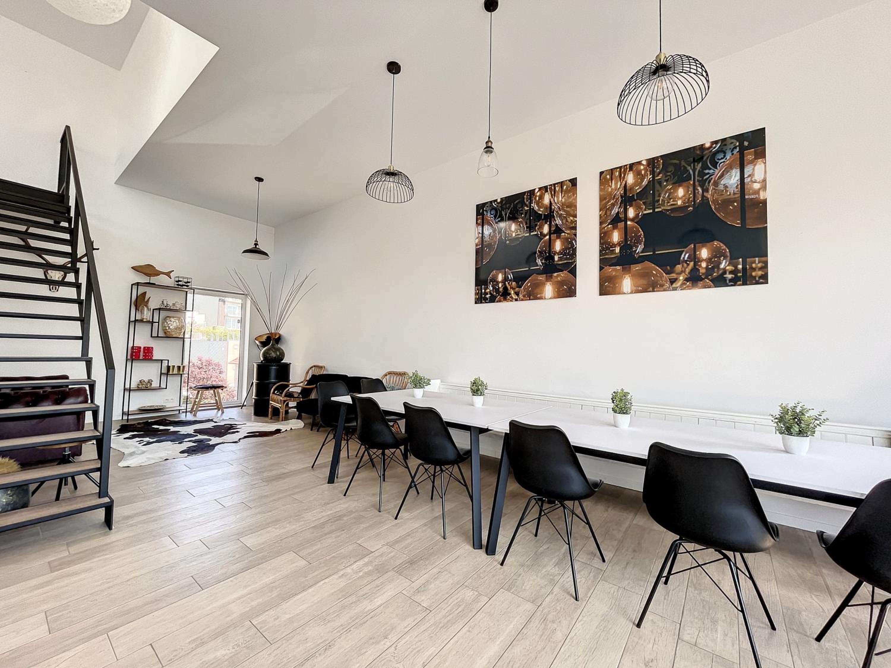 Villa SeaShell - Luxurious renovated gas station