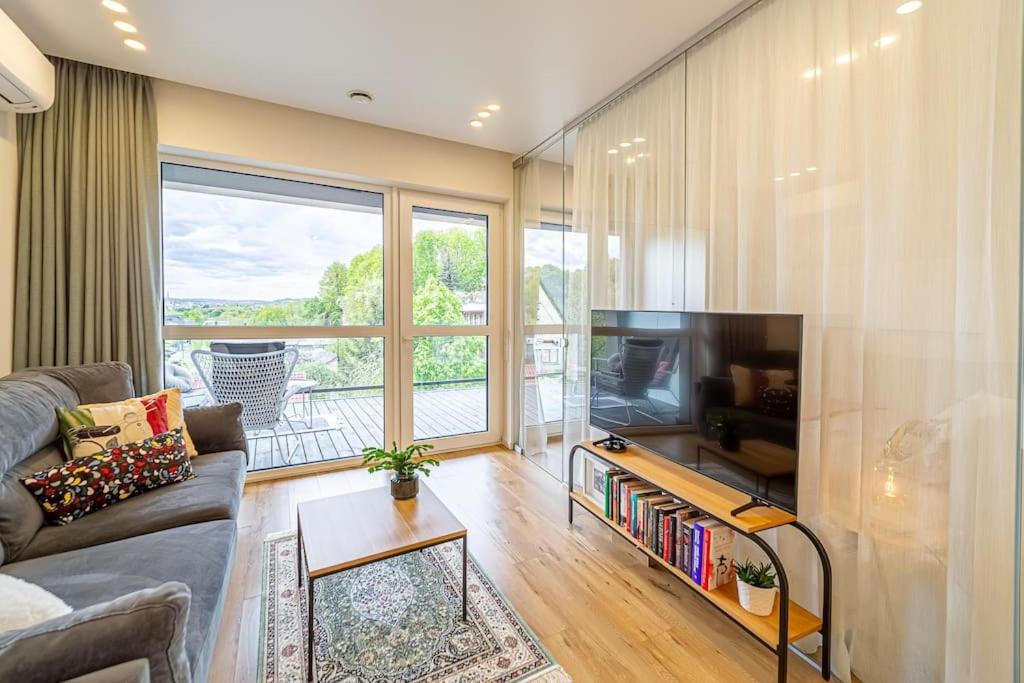 Sky Apartment with free parking and balcony & AC view 5