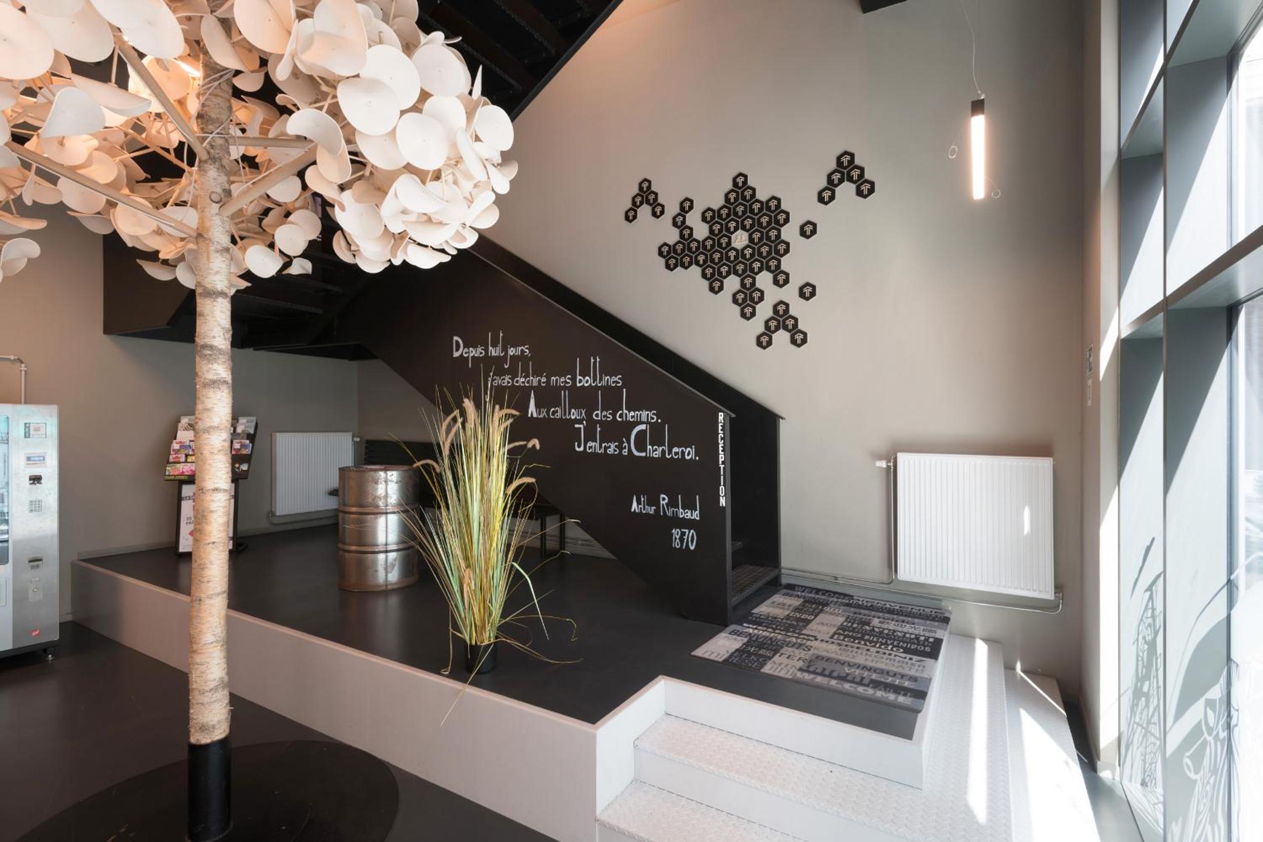 HI HOSTEL CHARLEROI Brussels South Airport