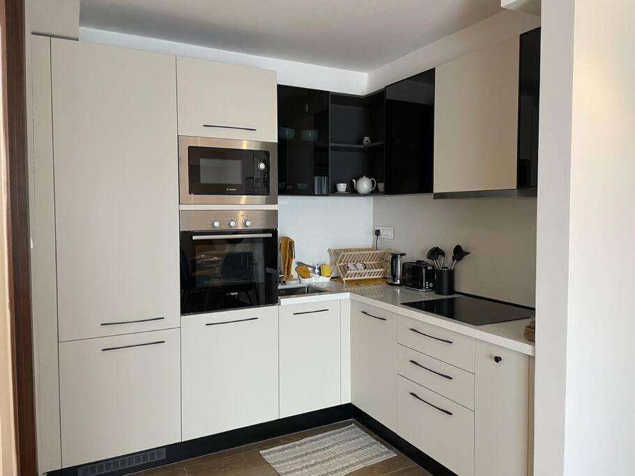 Solaris Premium Luxury Living
