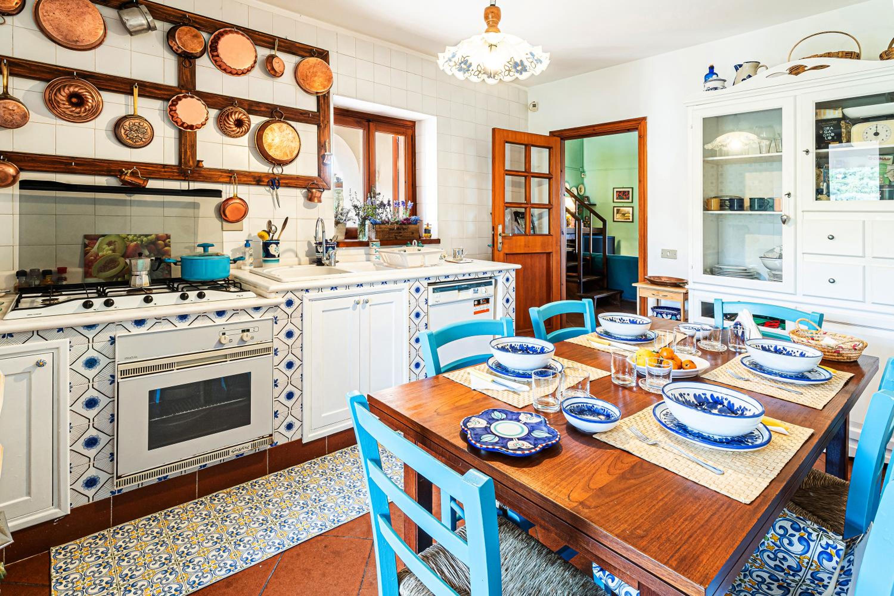 Elegante villa panoramica con giardino e idromassaggio a 10 minuti dal mare view 5