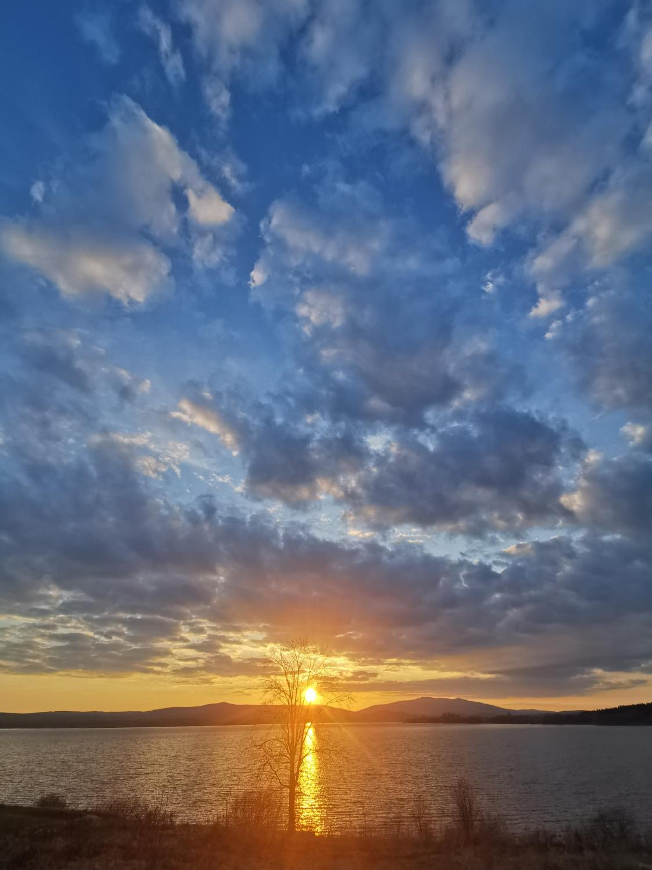 Apartmán s terasou a výhledem na jezero Lipno