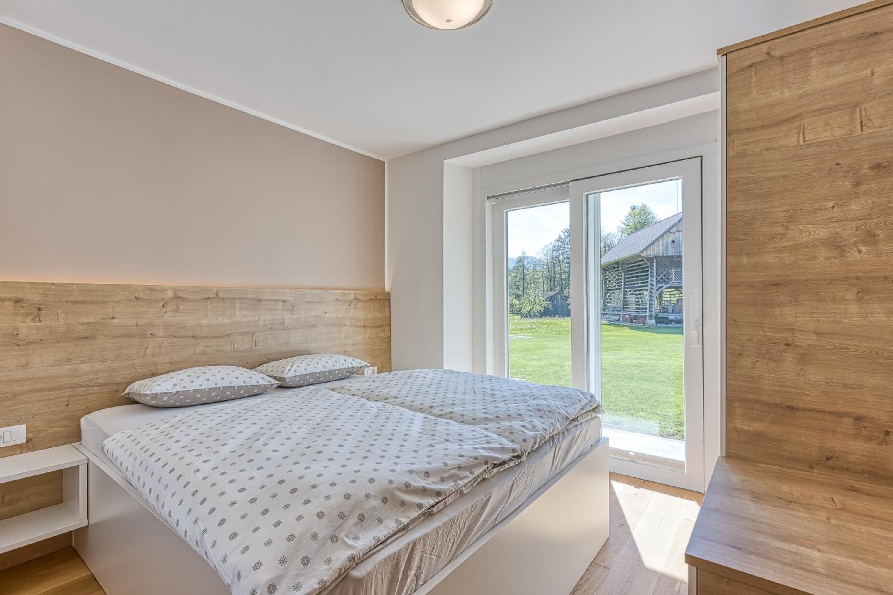 Relax House Nizka Savinja - Happy Rentals view 5