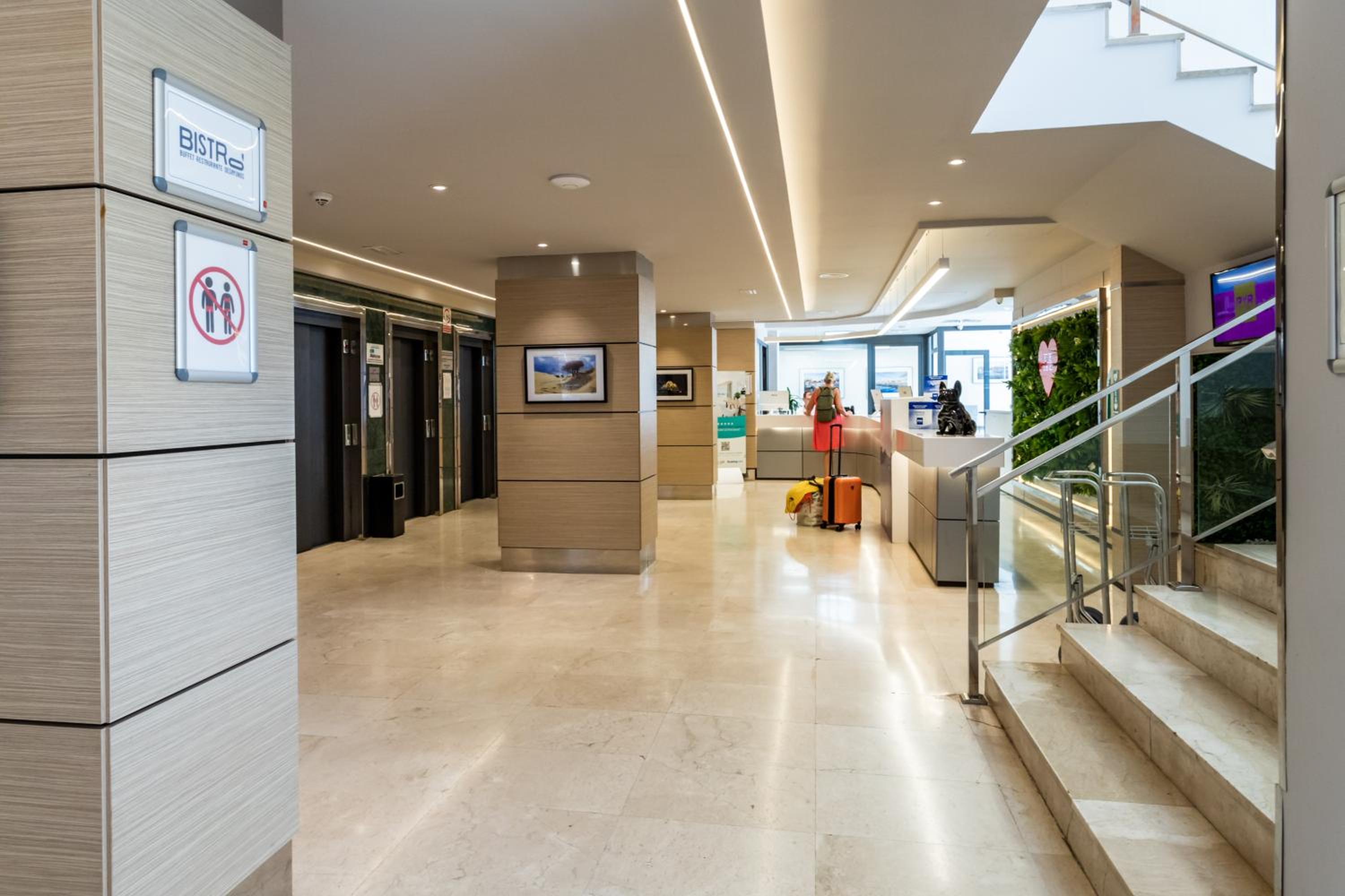 recepcion & lobby