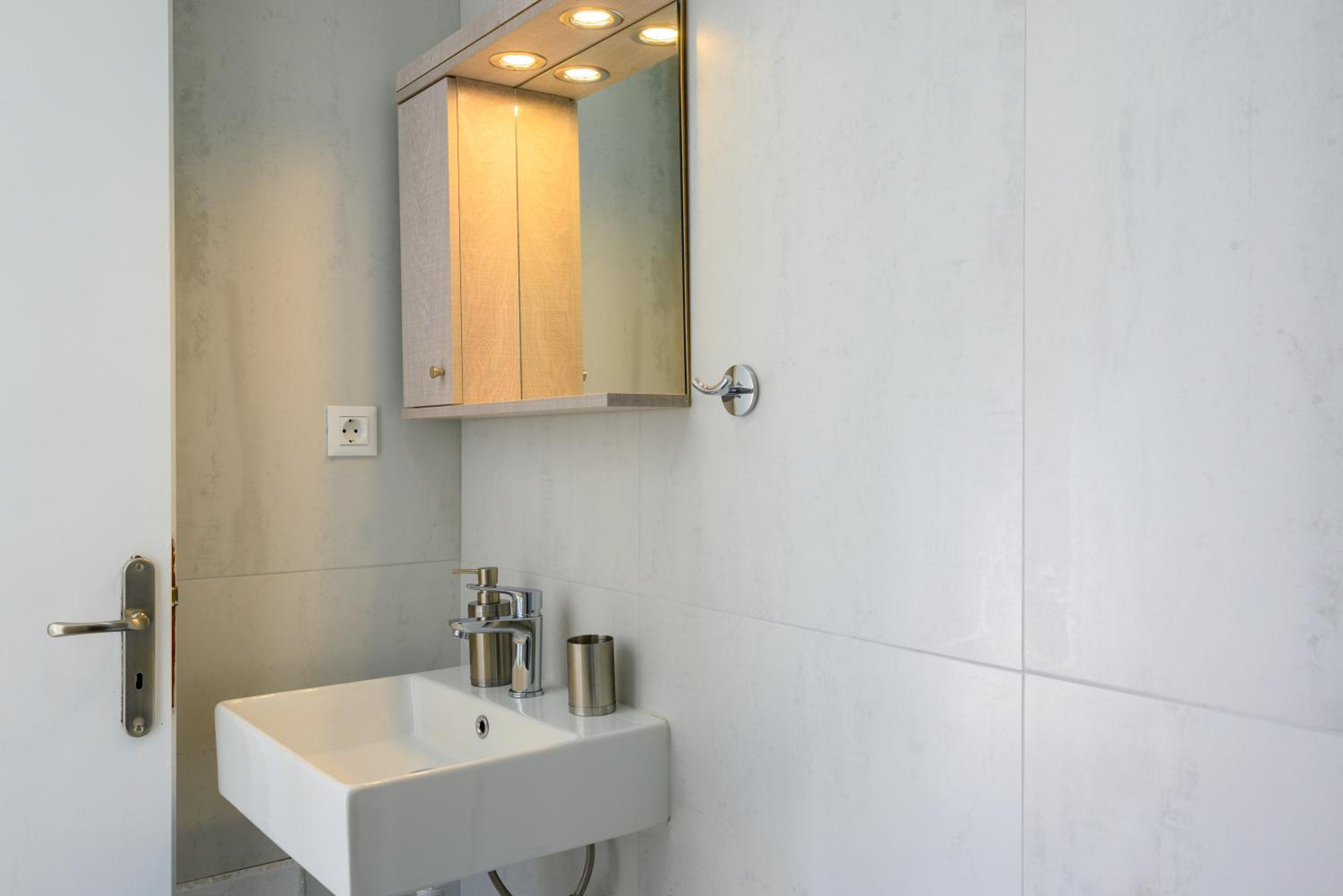 Artemis apartment first floor