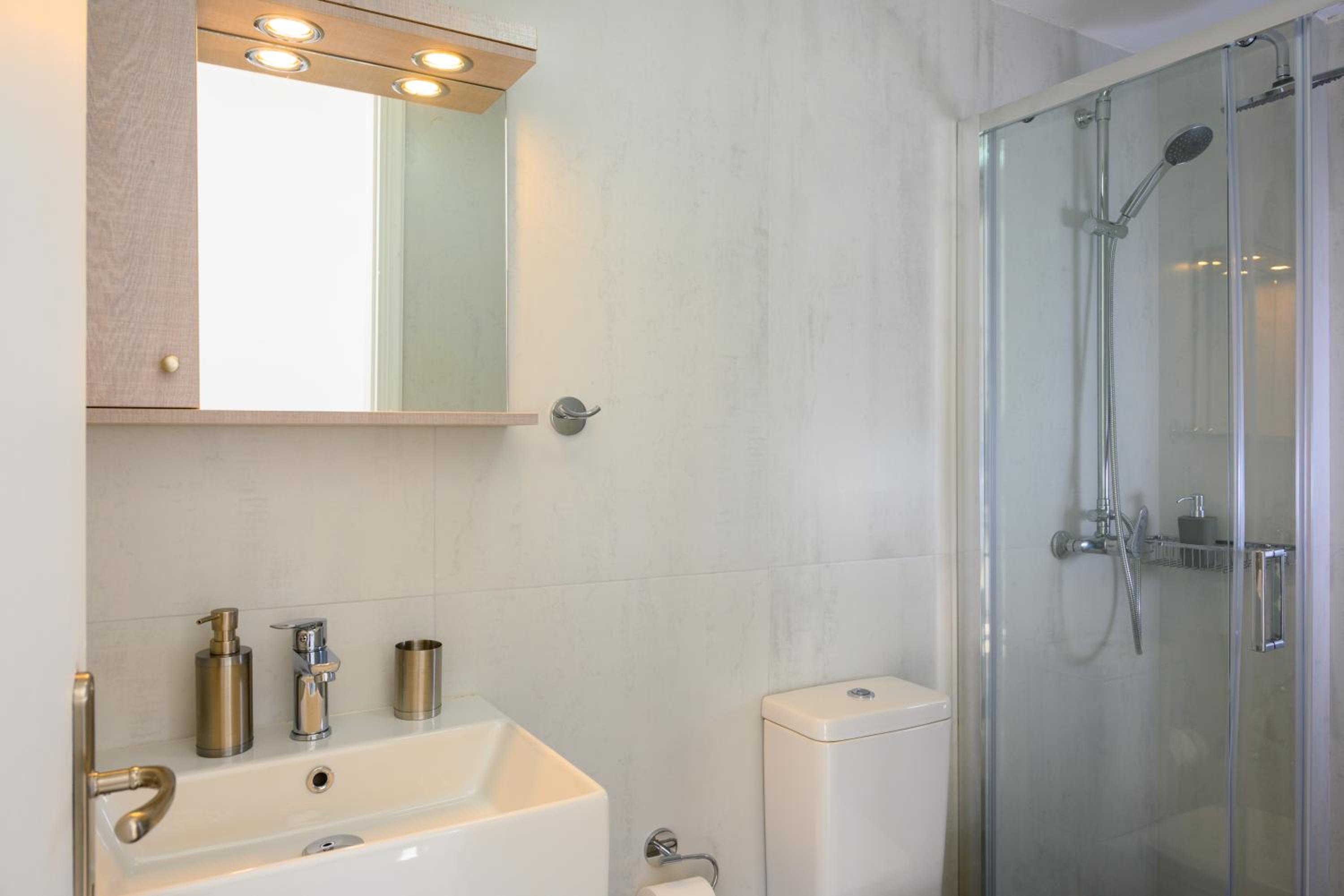 Artemis apartment first floor