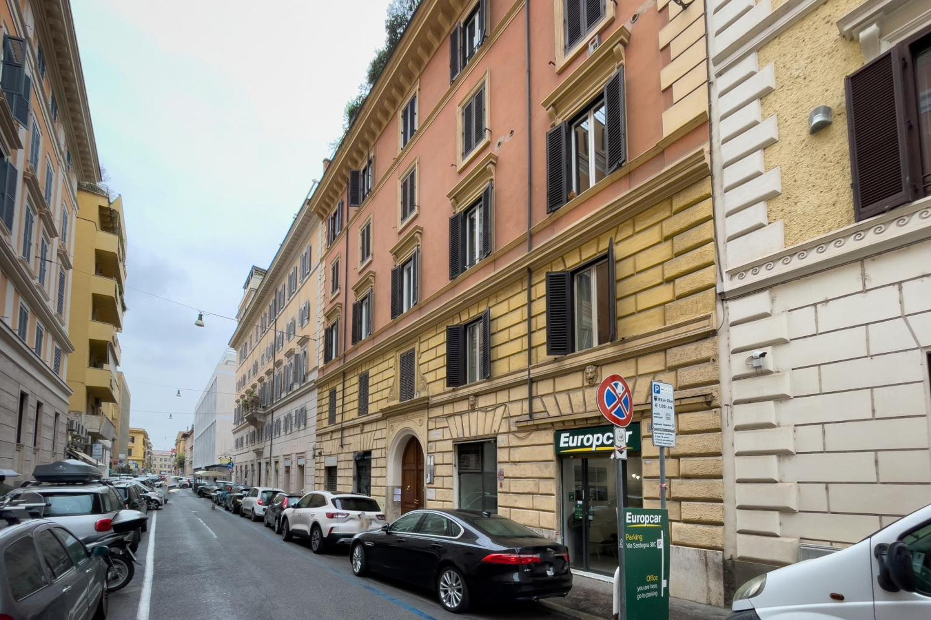 The Best Rent - Three-Bedroom apartment near Villa Borghese