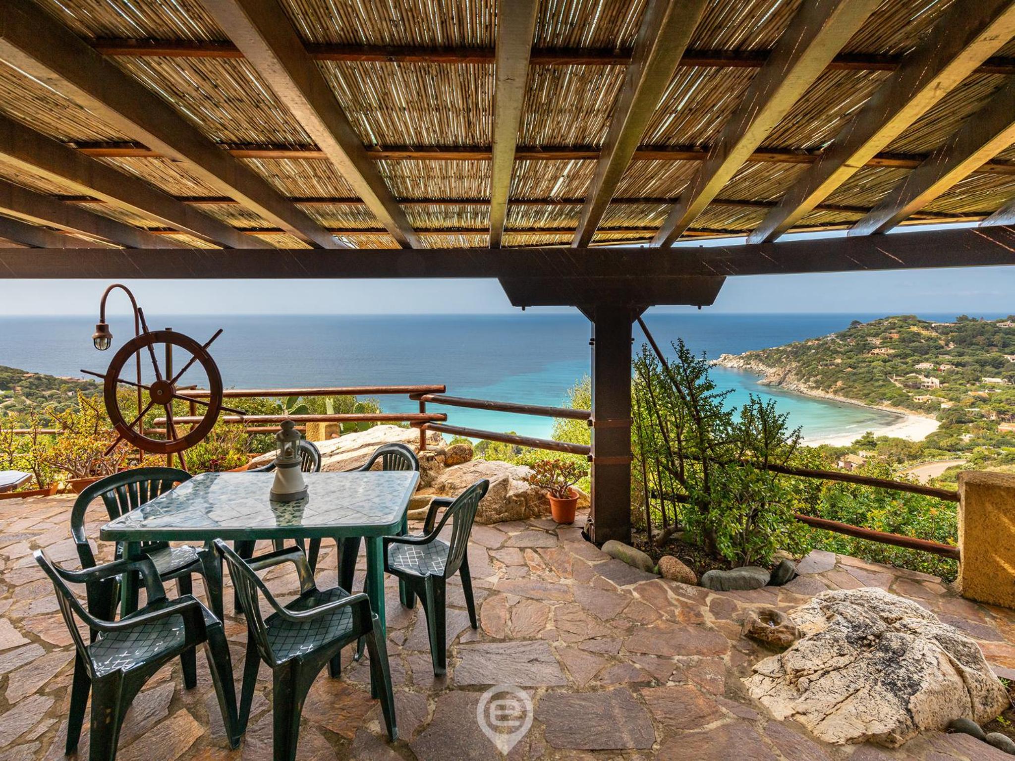Enchanting Seaview Getaway view 4
