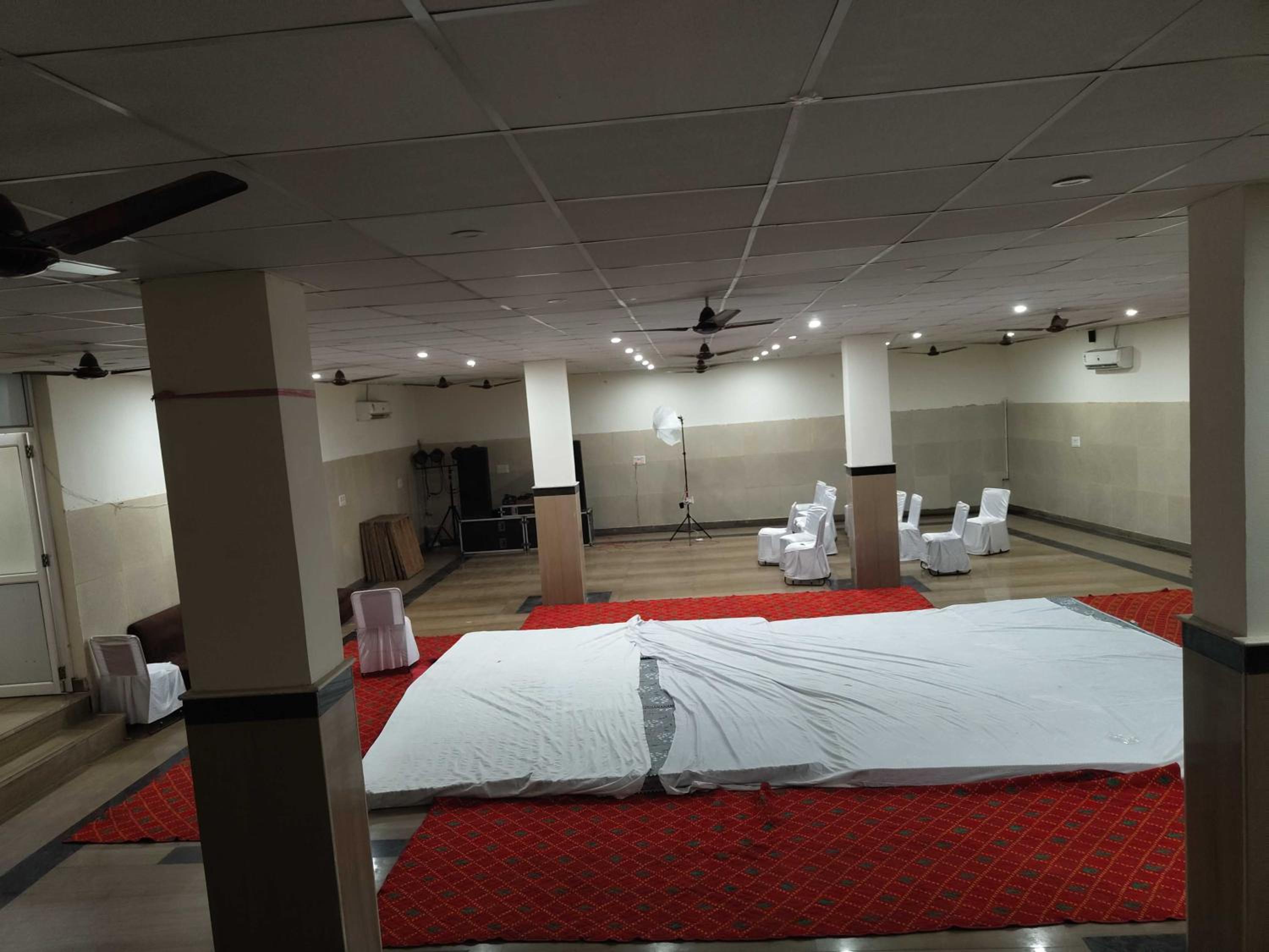 meeting & event spaces